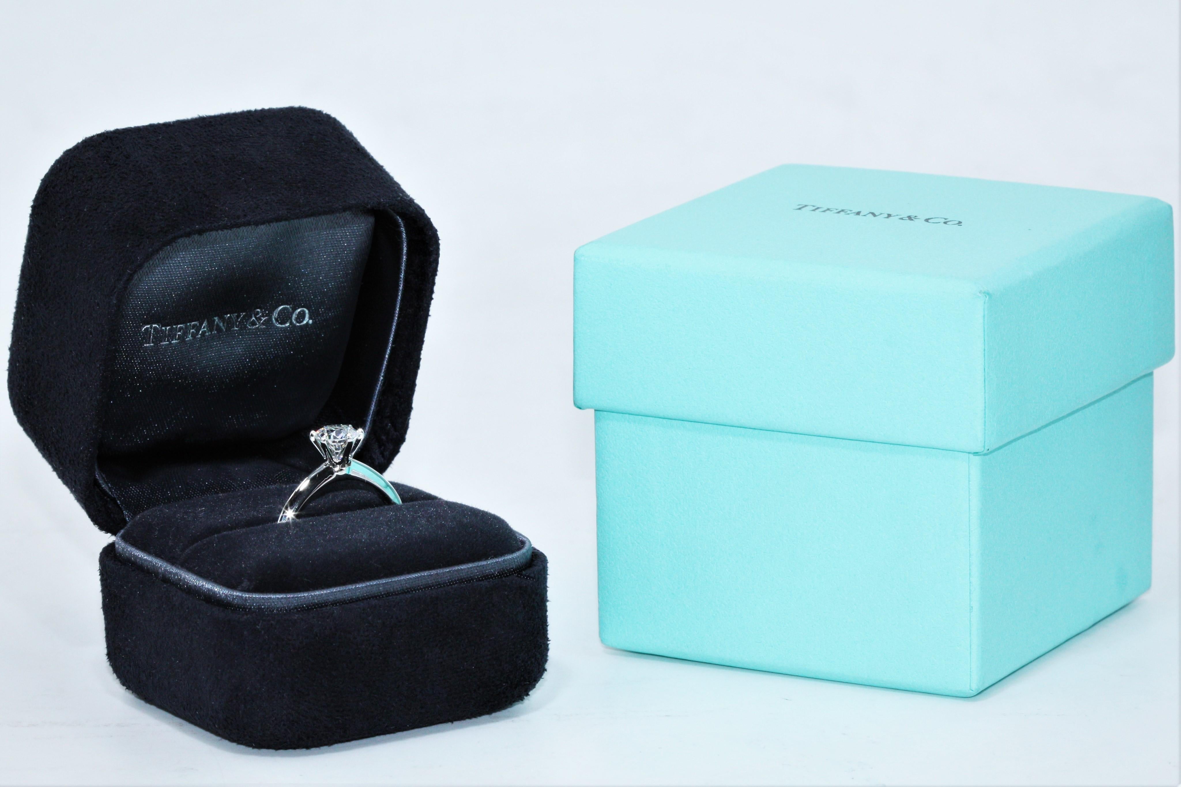 Tiffany & Co. Platinum Diamond Engagement Ring 0.83 Carat, SI1, H For Sale 2