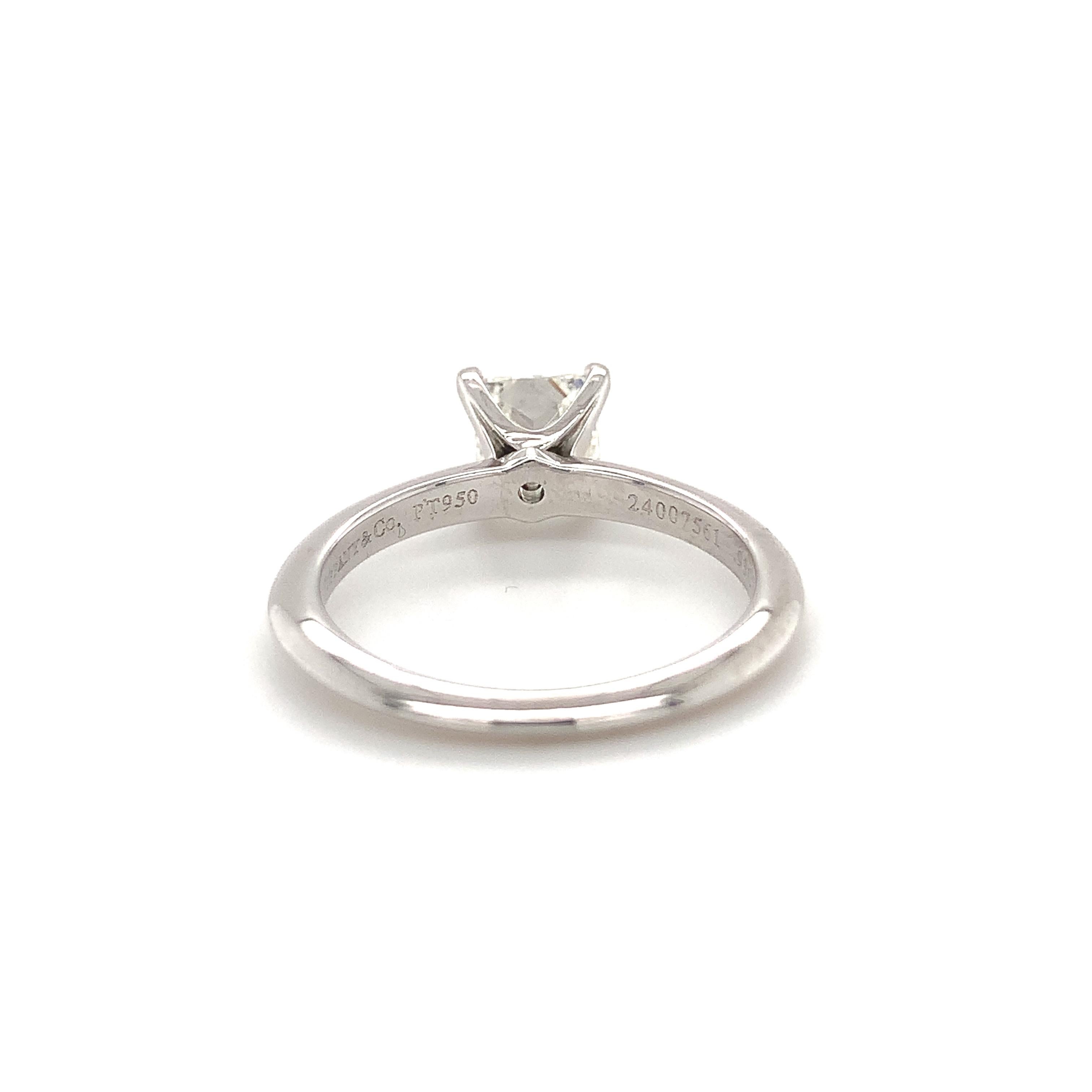 platinum princess cut solitaire diamond engagement ring