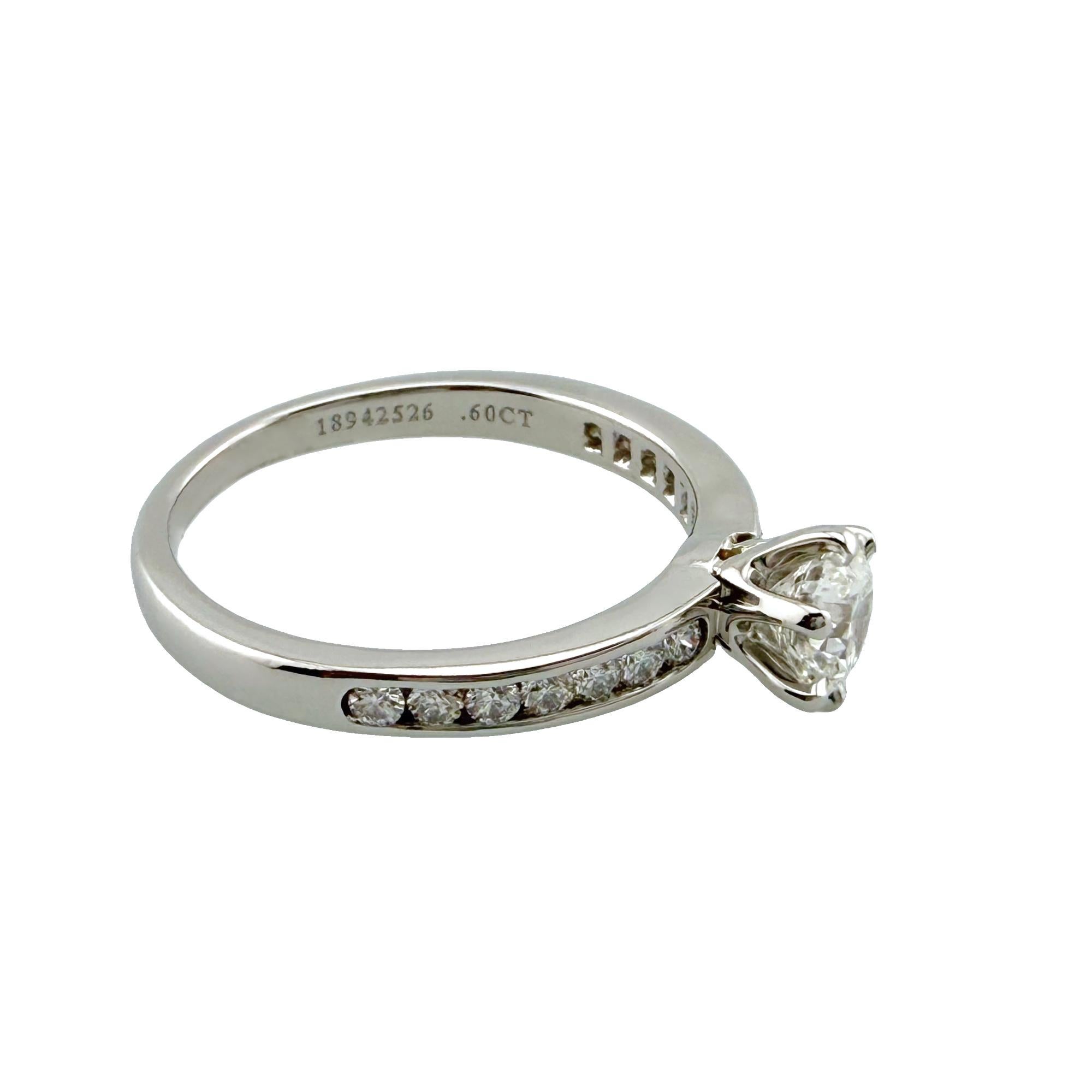 Women's or Men's Tiffany & Co Platinum Diamond Engagement Ring Round 0.60 ct I VVS1 For Sale