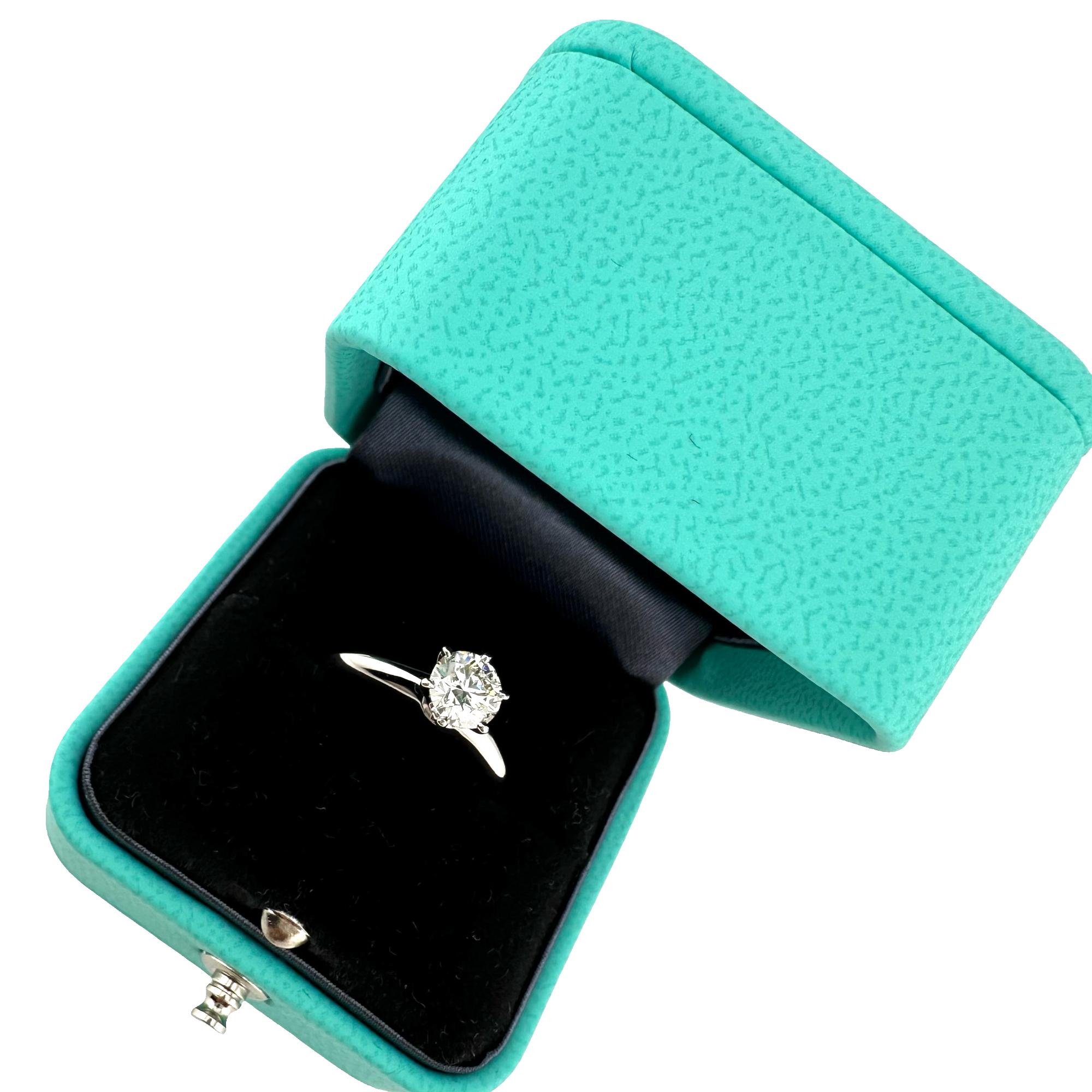 Tiffany & Co Platinum Diamond Engagement Ring Solitaire Round 0.83 ct I VS2 10