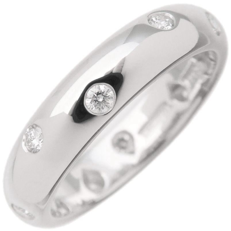TIFFANY & Co. Platin Diamant Etoile 4mm Band Ring 5.5

 Metall: Platin
 Größe: 5,5 
 Bandbreite: 4mm
 Gewicht: 7.10 Gramm 
 Diamant: 10 runde Brillanten, Gesamtgewicht 0,22 Karat
 Markenzeichen: TIFFANY&Co. PT950
 Zustand: Ausgezeichneter Zustand,