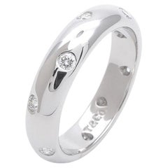 TIFFANY & Co. Etoile, bague à anneau de 4 mm en platine et diamants 5,5