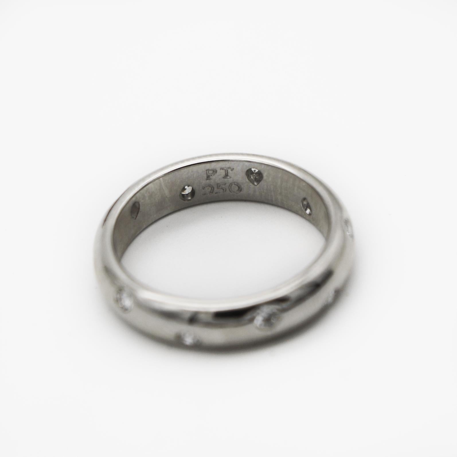 Taglio brillante Tiffany & Co. Anello Etoile con diamante in platino in vendita