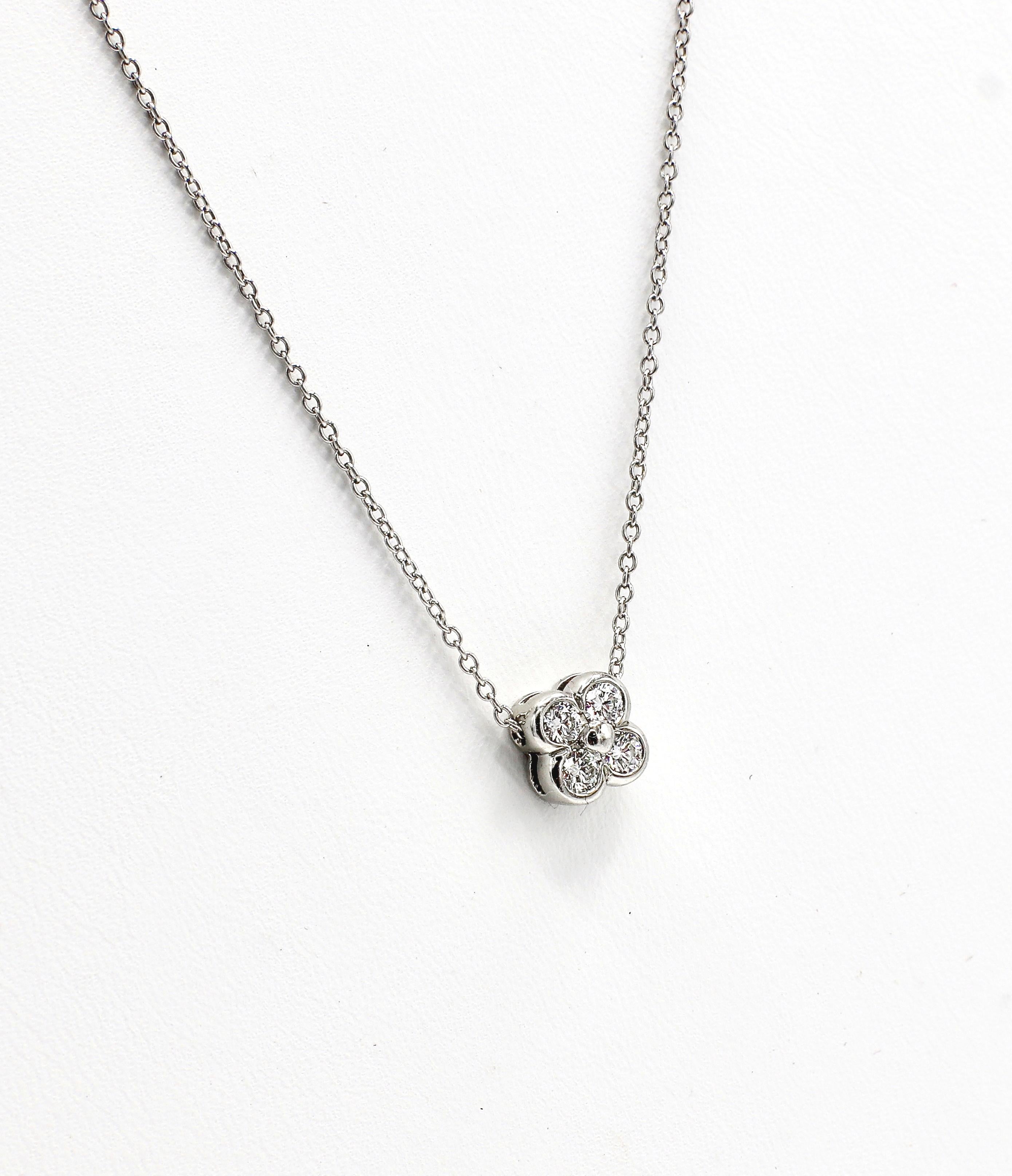 Tiffany & Co. Platin Diamant-Blumen-Anhänger-Halskette im Zustand „Hervorragend“ in  Baltimore, MD