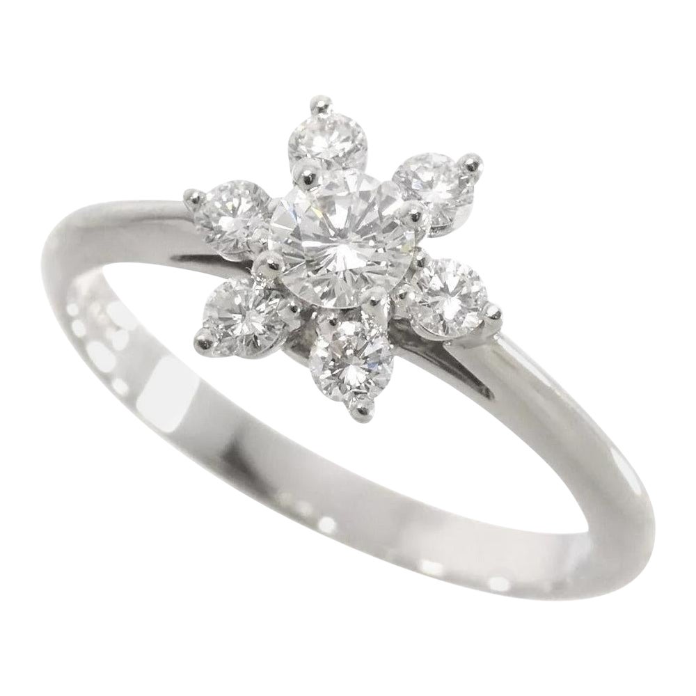 TIFFANY & Co. Bague fleur en platine avec diamant 5 en vente