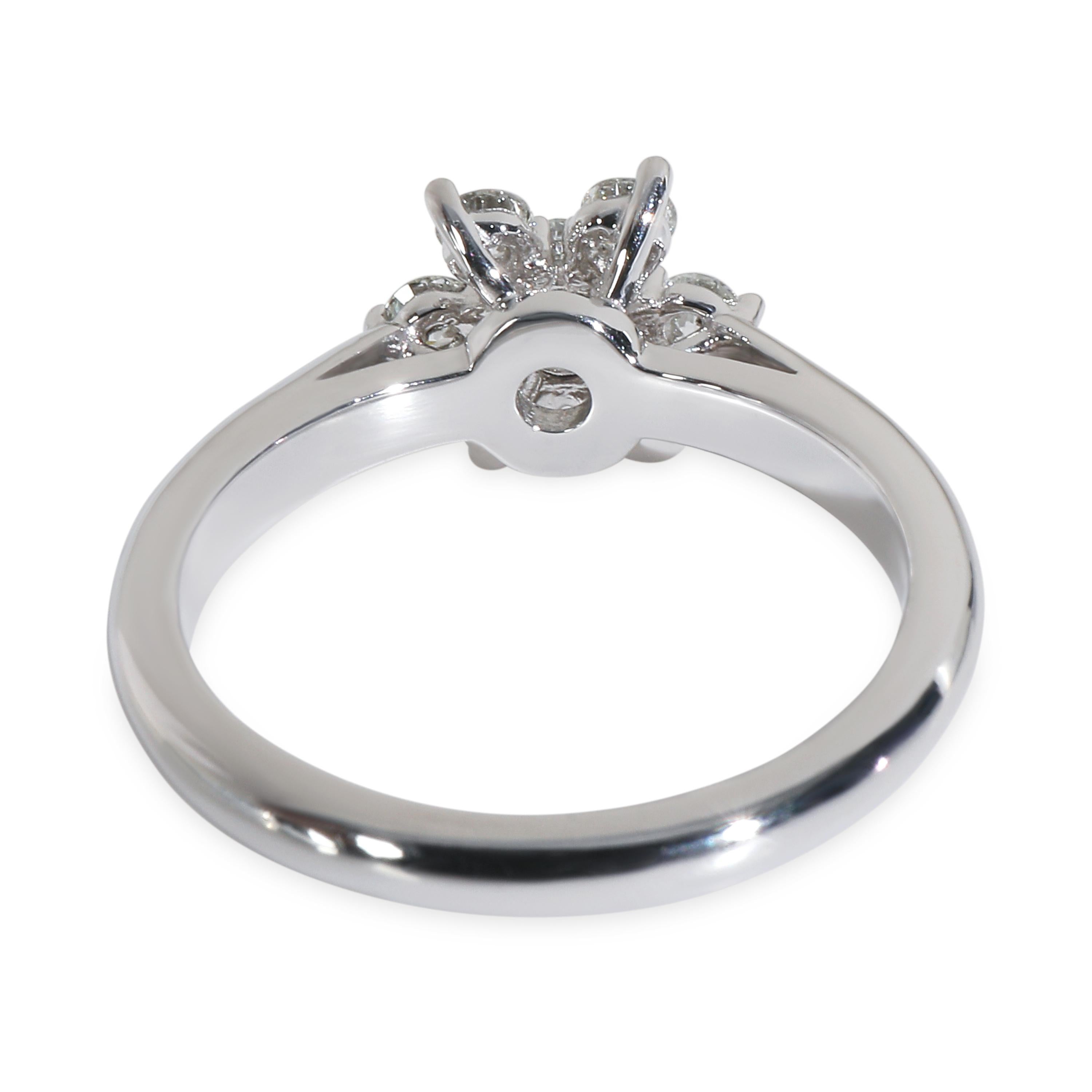 Tiffany & Co. Anello con fiore di diamante in platino In condizioni ottime in vendita a New York, NY