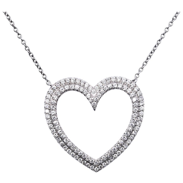 Tiffany and Co. Platinum Diamond Heart Necklace For Sale at 1stdibs