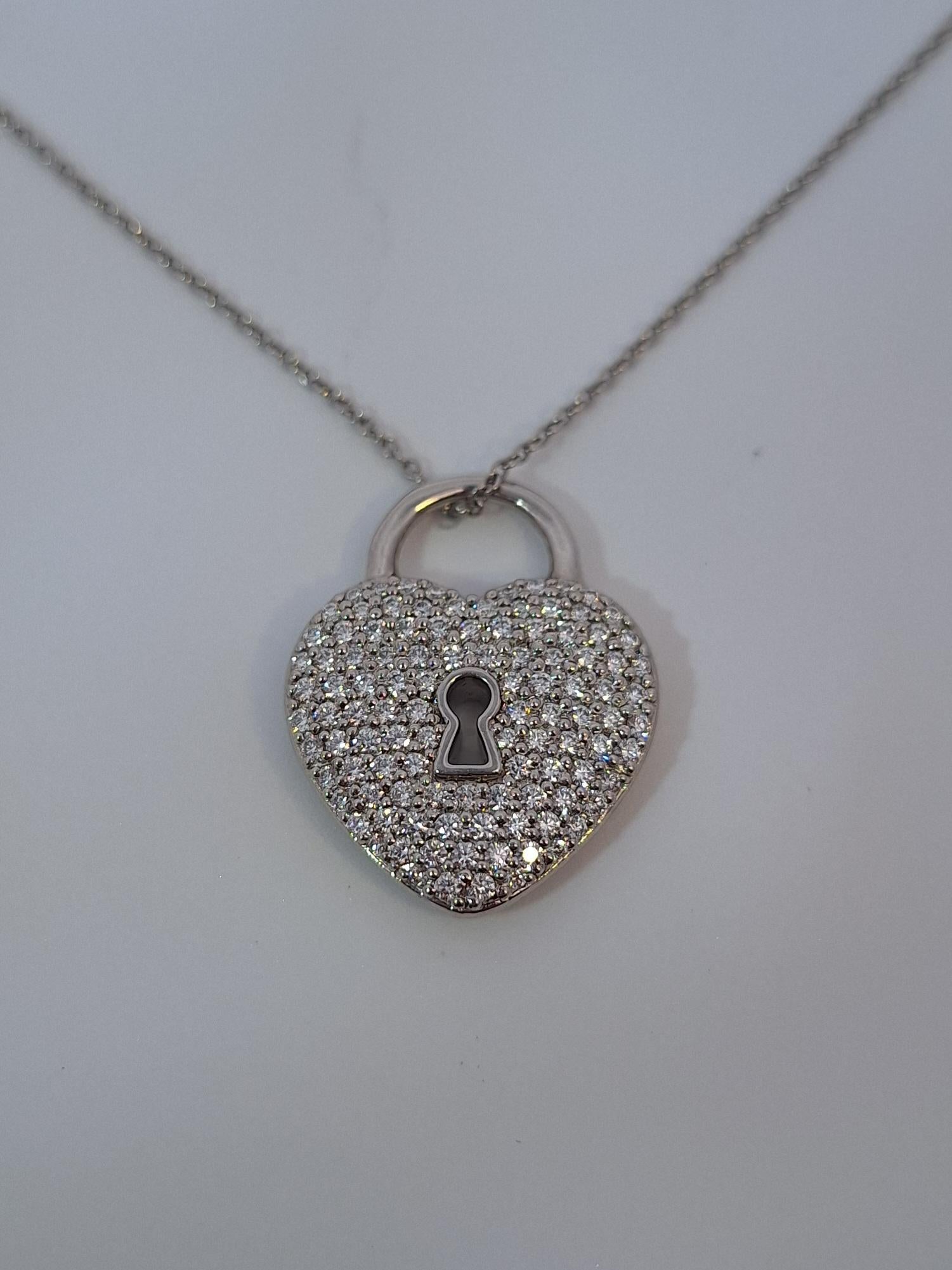 Women's or Men's Tiffany & Co Platinum Diamond Heart Pendant Necklace For Sale