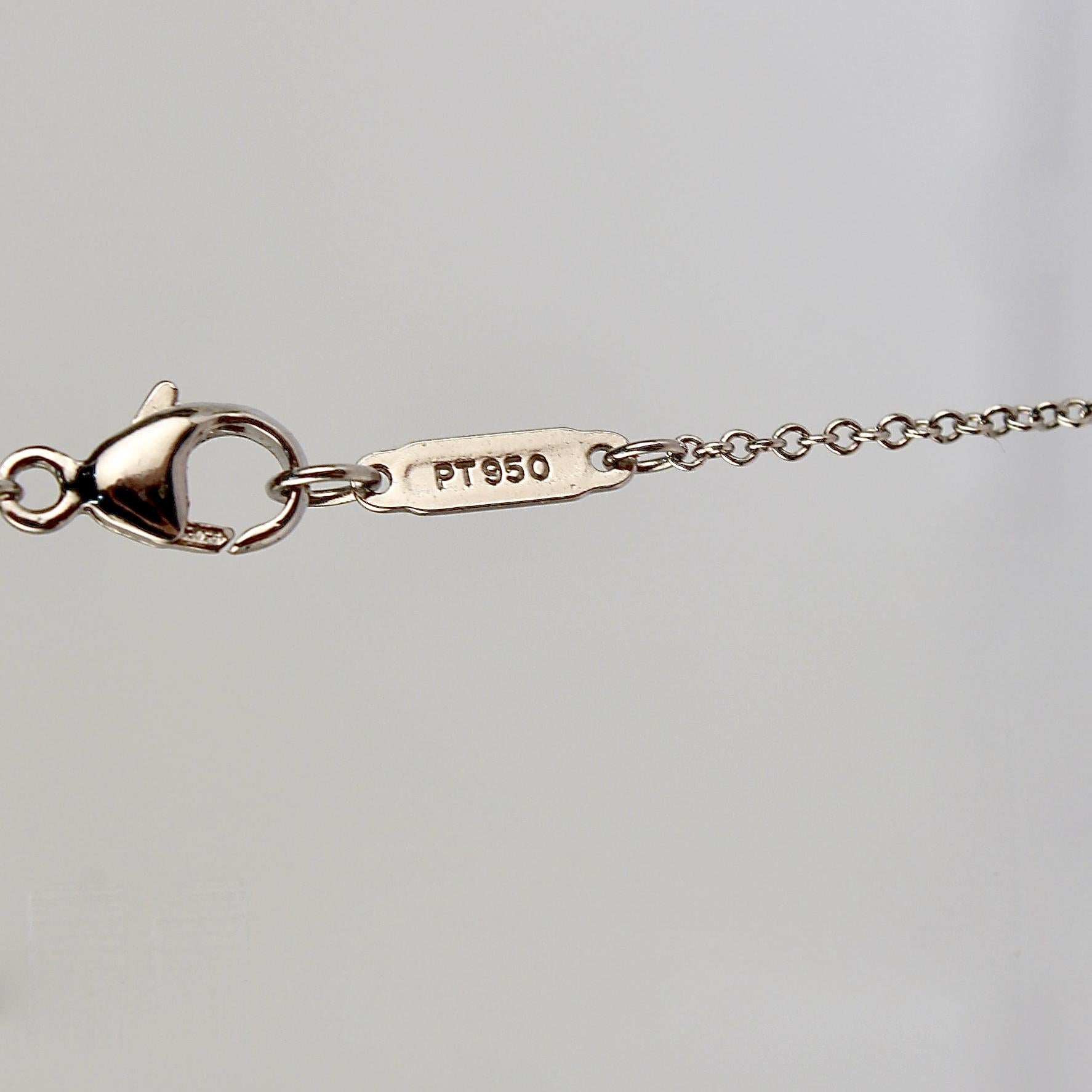 Tiffany & Co. Halskette 'Illusion' mit Kruzifix oder Kreuz-Anhänger aus Platin und Diamant 6