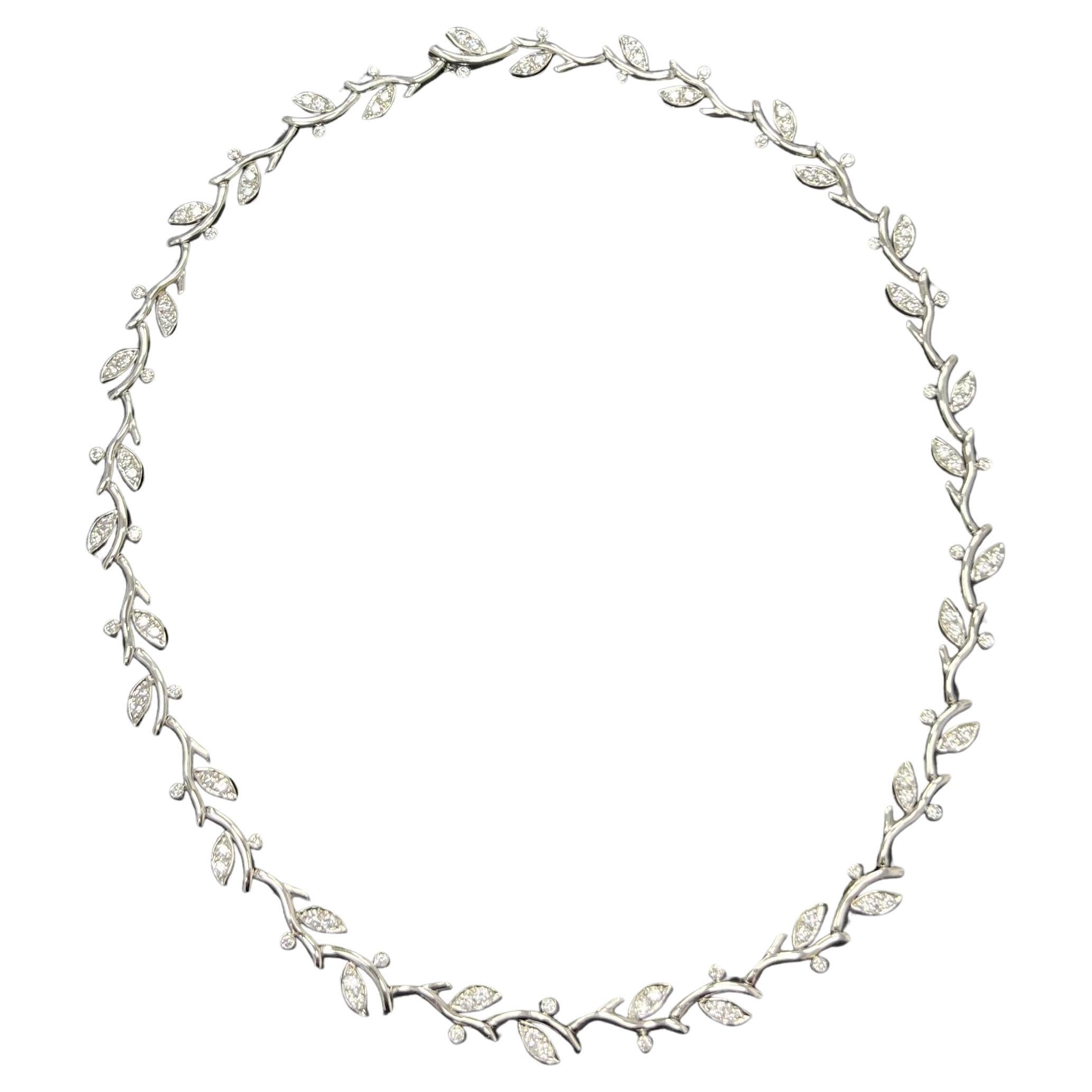 Tiffany & Co Platinum Diamond Leaf Necklace (collier à feuilles de diamant en platine)