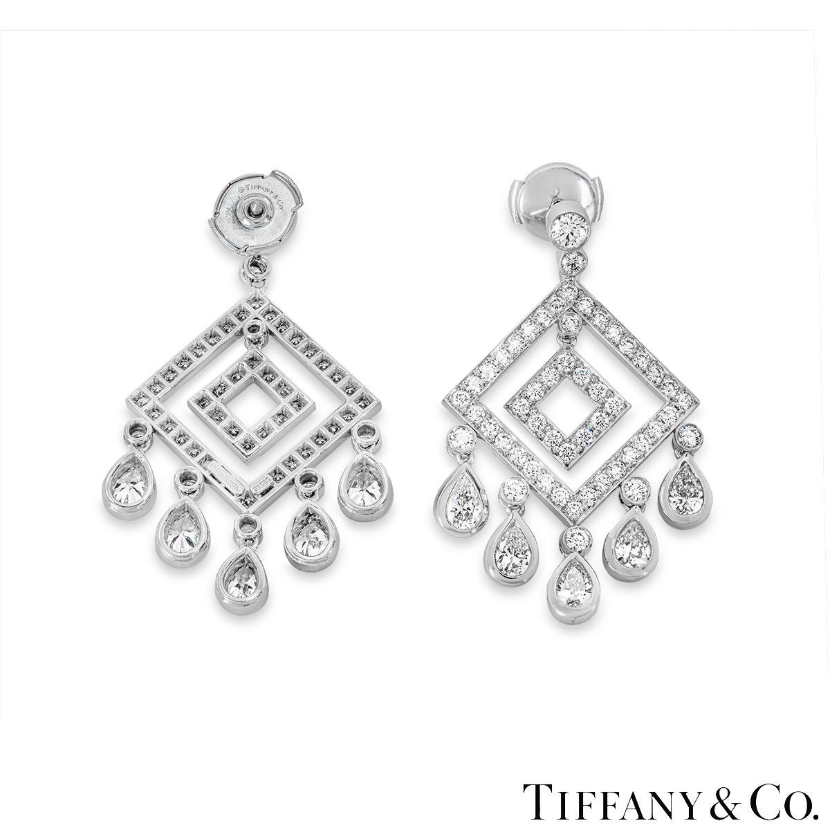 Tiffany & Co. Platin Diamant Legacy Chandelier-Ohrringe (Rundschliff) im Angebot