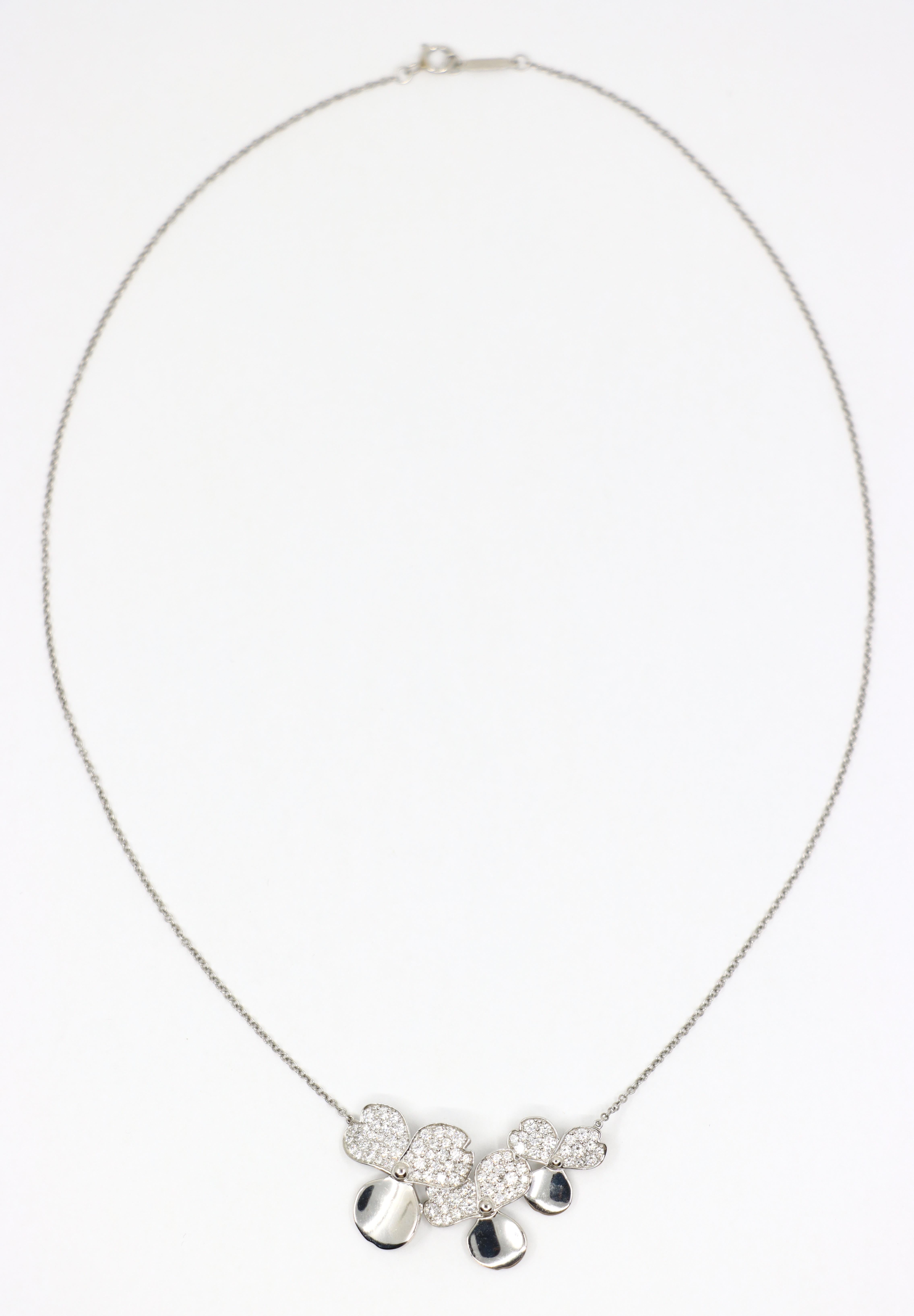 Tiffany & Co Platinum Diamond Paper Flower Pendant Necklace In Good Condition For Sale In Flushing, NY