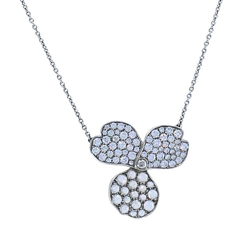 Taglio misto Tiffany & Co. Collana con diamante in platino e fiori di carta in vendita
