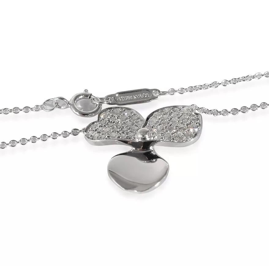 TIFFANY & Co. Platinum Diamond Paper Flowers Pendant Necklace Large For Sale 2
