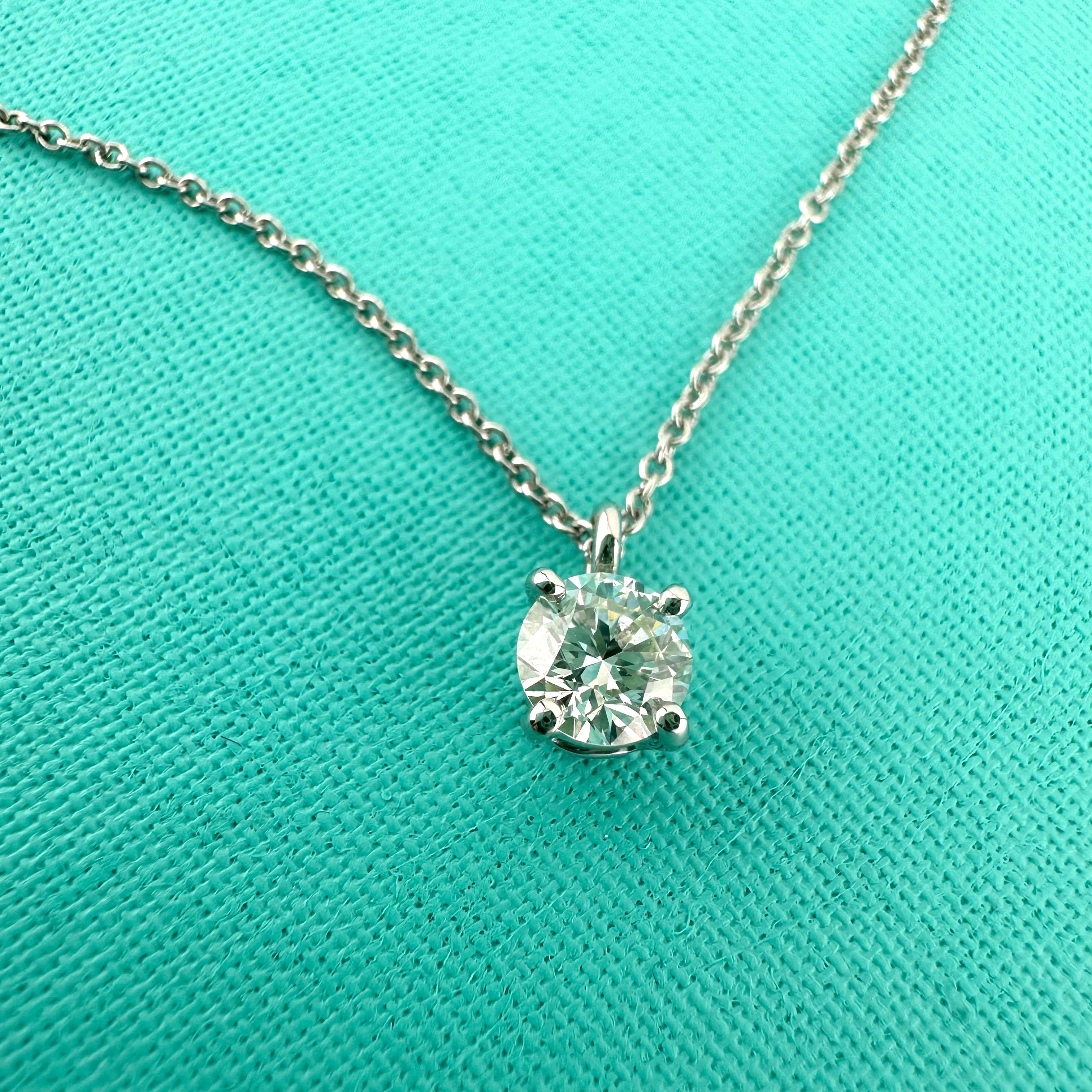 Tiffany & Co Platinum Diamond Pendant Necklace Round 0.30 ct G VVS1 For Sale 7