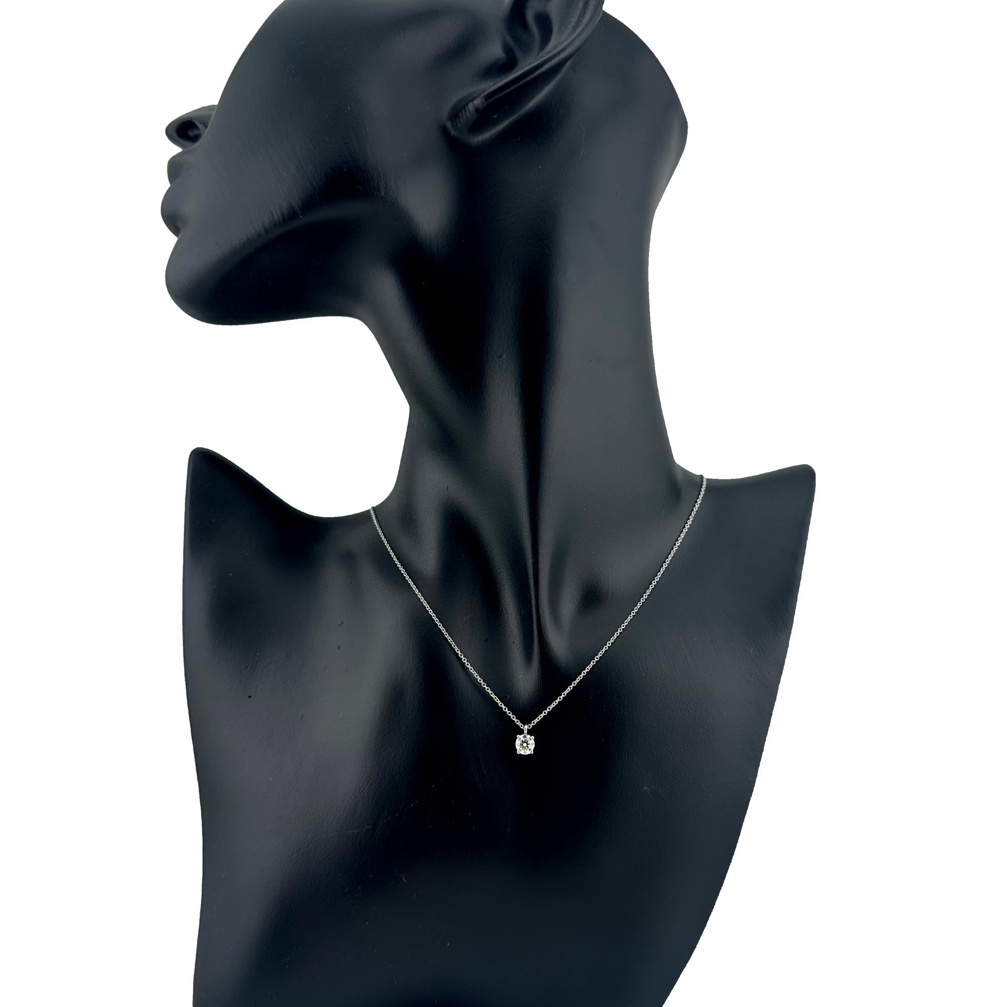 Tiffany & Co Platinum Diamond Pendant Necklace Round 0.30 ct G VVS1 In Excellent Condition For Sale In San Diego, CA