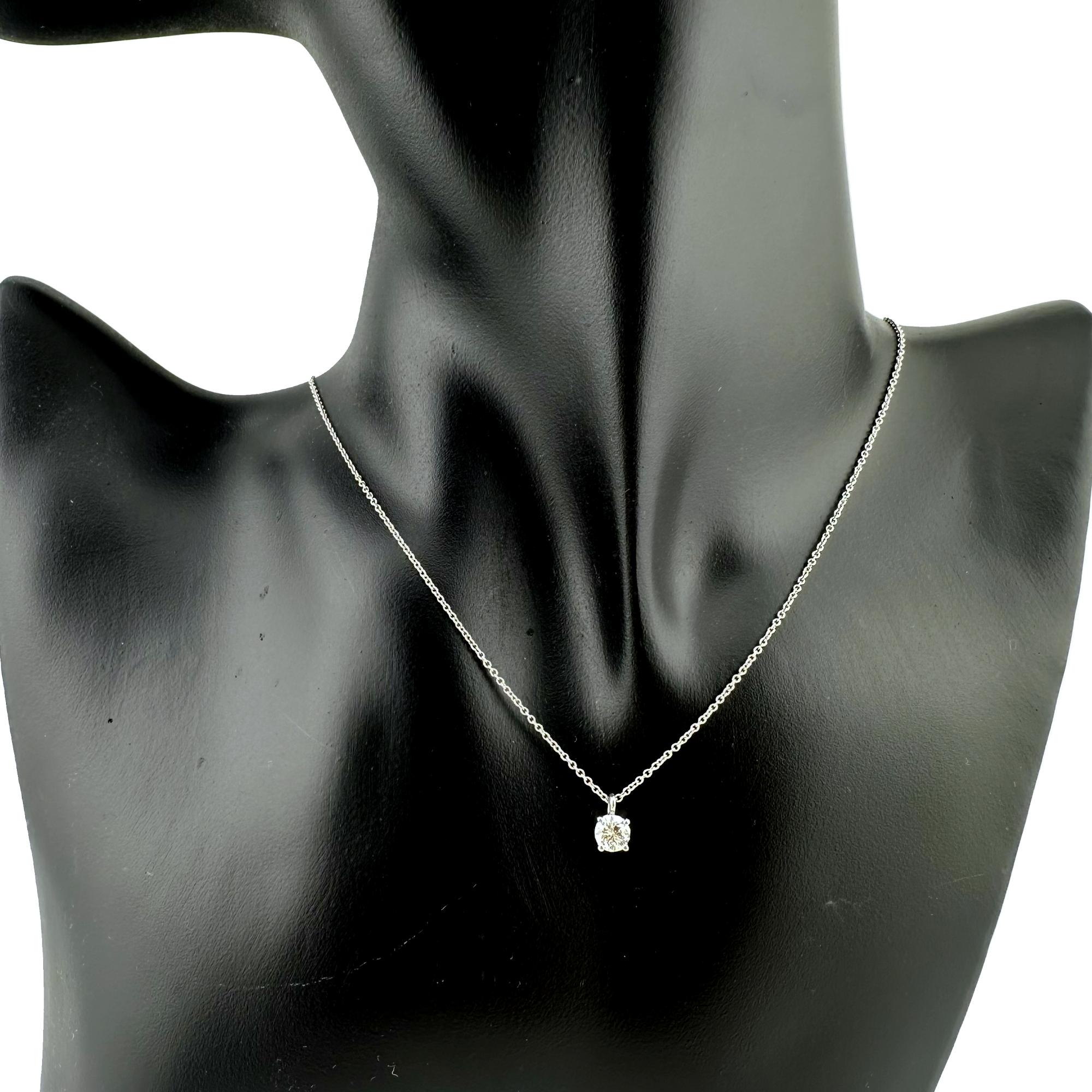 Women's or Men's Tiffany & Co Platinum Diamond Pendant Necklace Round 0.30 ct G VVS1 For Sale