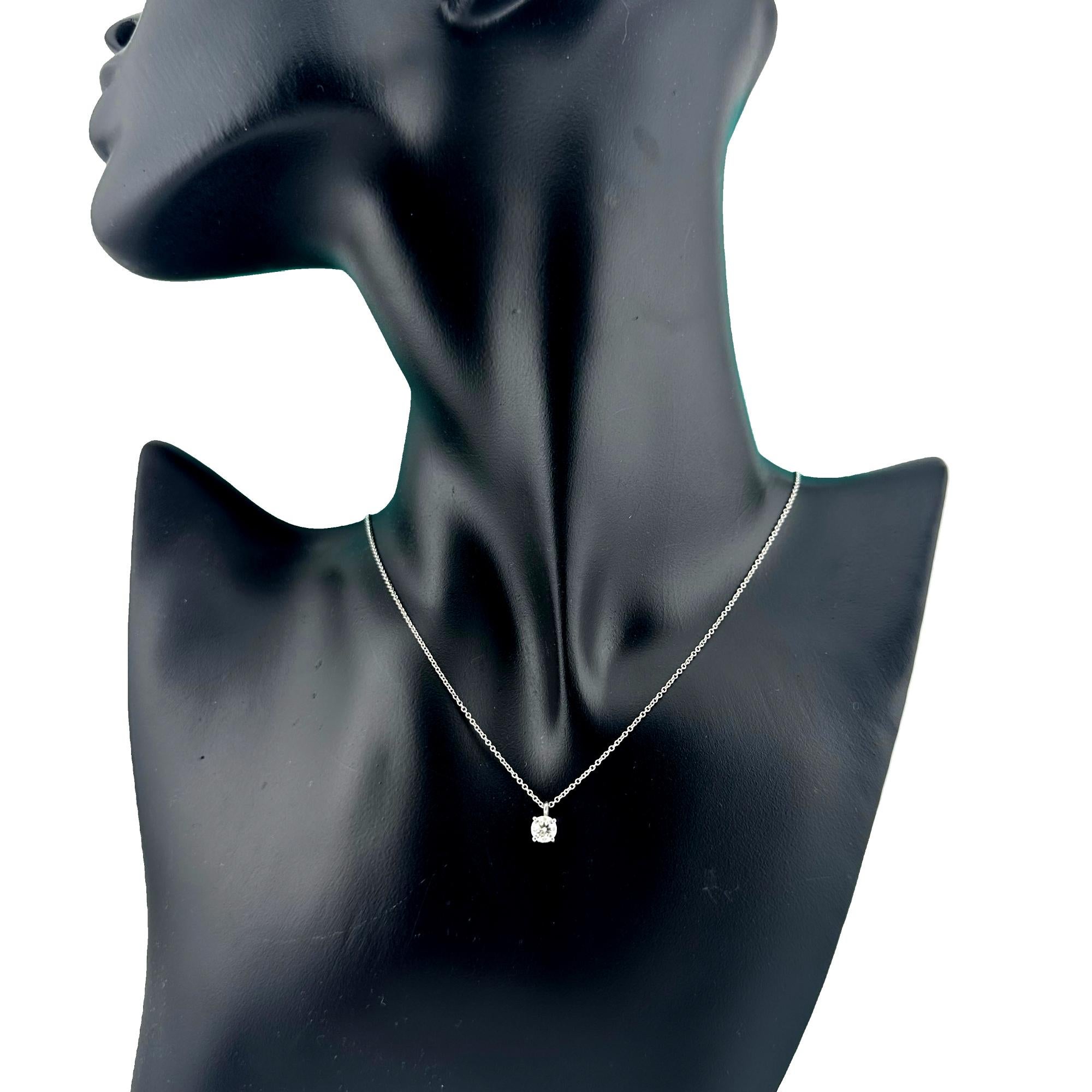 Tiffany & Co Platinum Diamond Pendant Necklace Round 0.30 ct G VVS1 For Sale 3