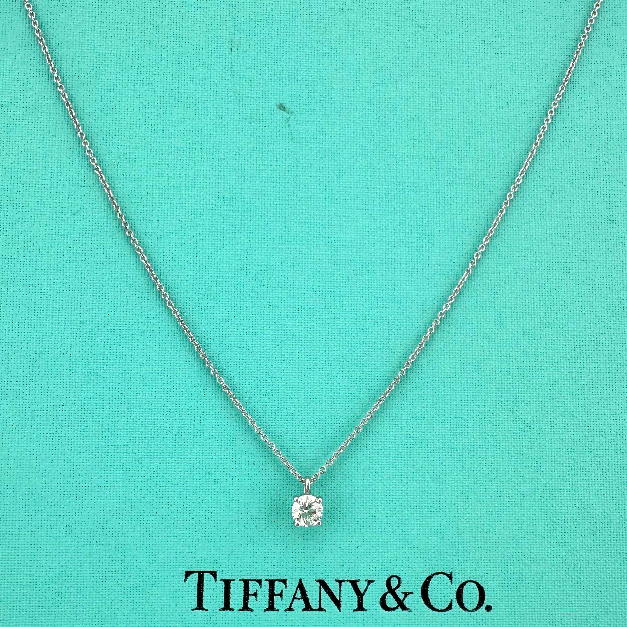 Tiffany & Co Platinum Diamond Pendant Necklace Round 0.30 ct G VVS1 For Sale 4