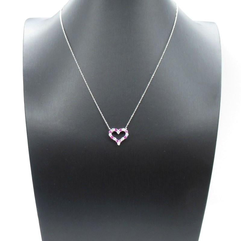 TIFFANY & Co. Platinum Diamond Pink Sapphire Heart Pendant Necklace In Excellent Condition For Sale In Los Angeles, CA