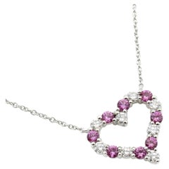 TIFFANY & Co. Collana con ciondolo a cuore in platino con diamante e zaffiro rosa