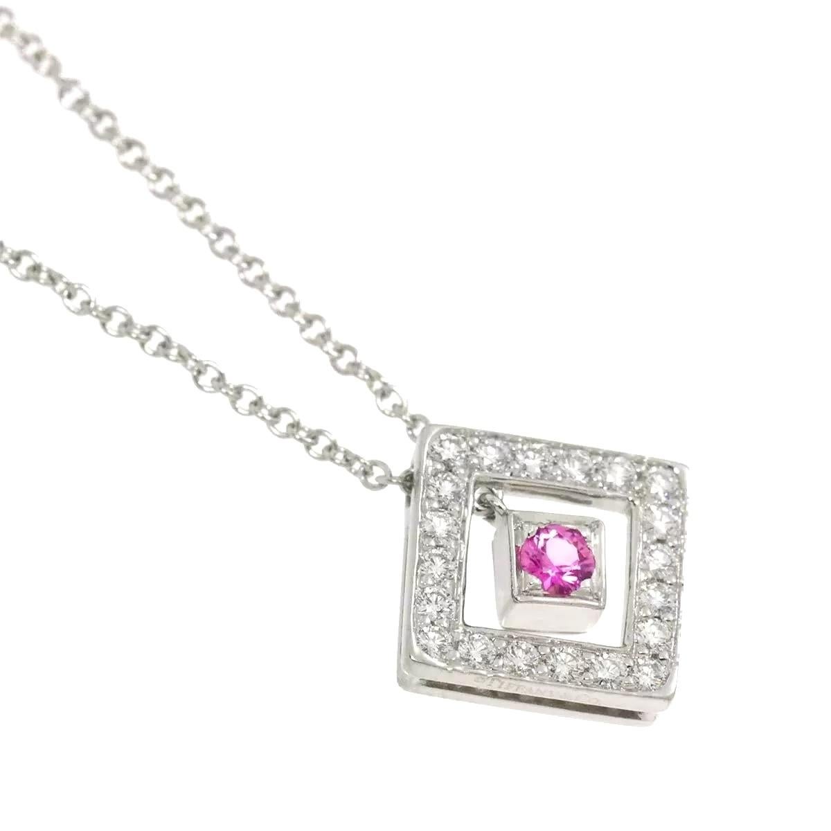 Taglio rotondo TIFFANY & Co. Collana con ciondolo quadrato in platino con diamante e zaffiro rosa in vendita