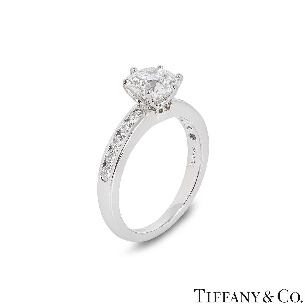 Tiffany & Co. Platin-Diamantring 1,53 Karat F/VS2 (Brillantschliff)