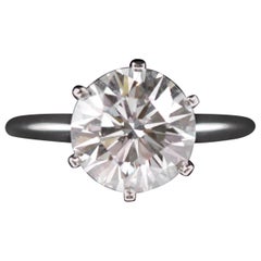 Tiffany & Co. Platinum Diamond Ring, 3.04 carat, Round Brillant, VVS2, E