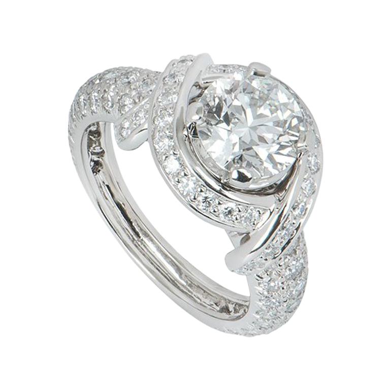 Tiffany 
Co. Platinum Diamond Schlumberger Engagement Ring