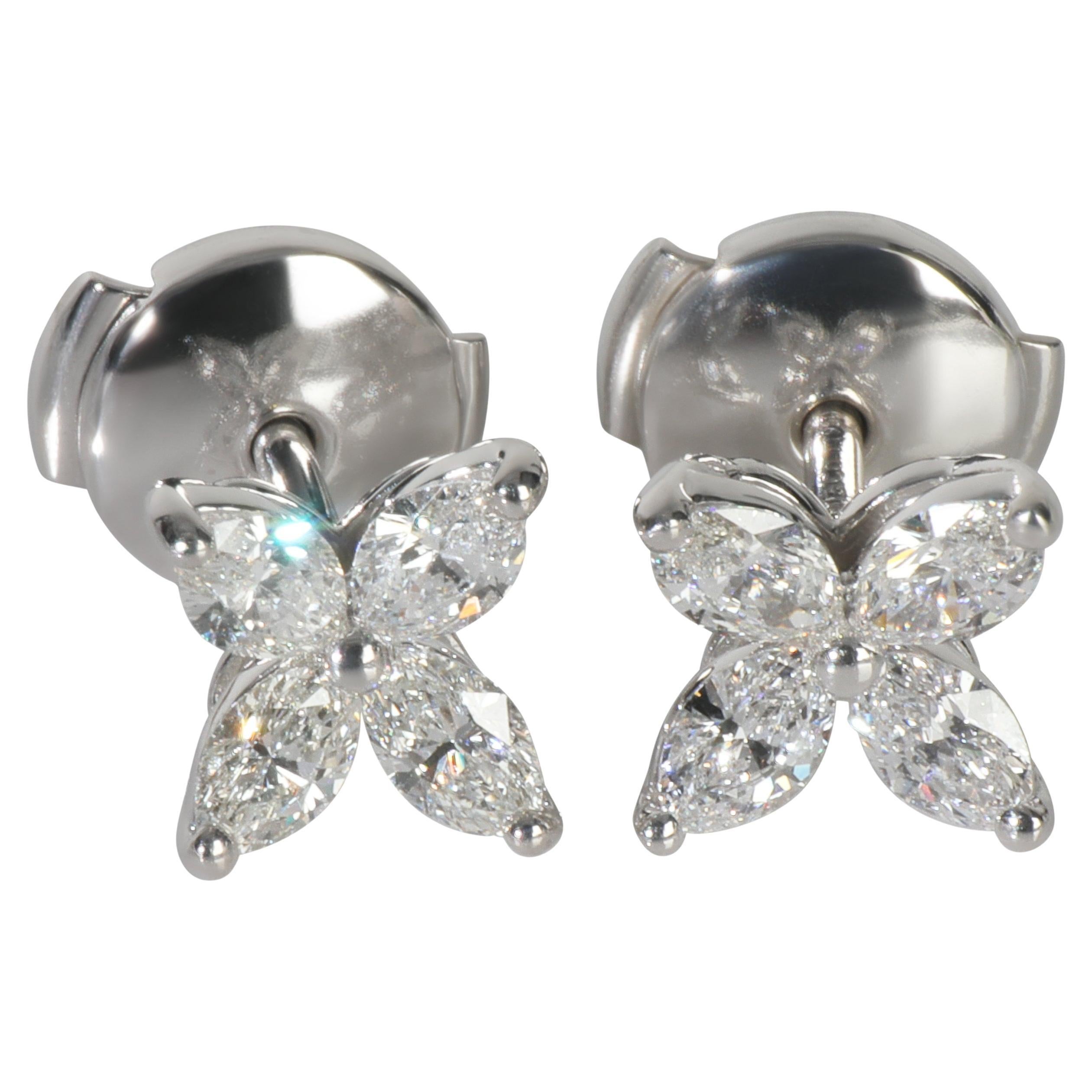 Tiffany
Co. Orecchini in platino con diamante piccolo modello Victoria