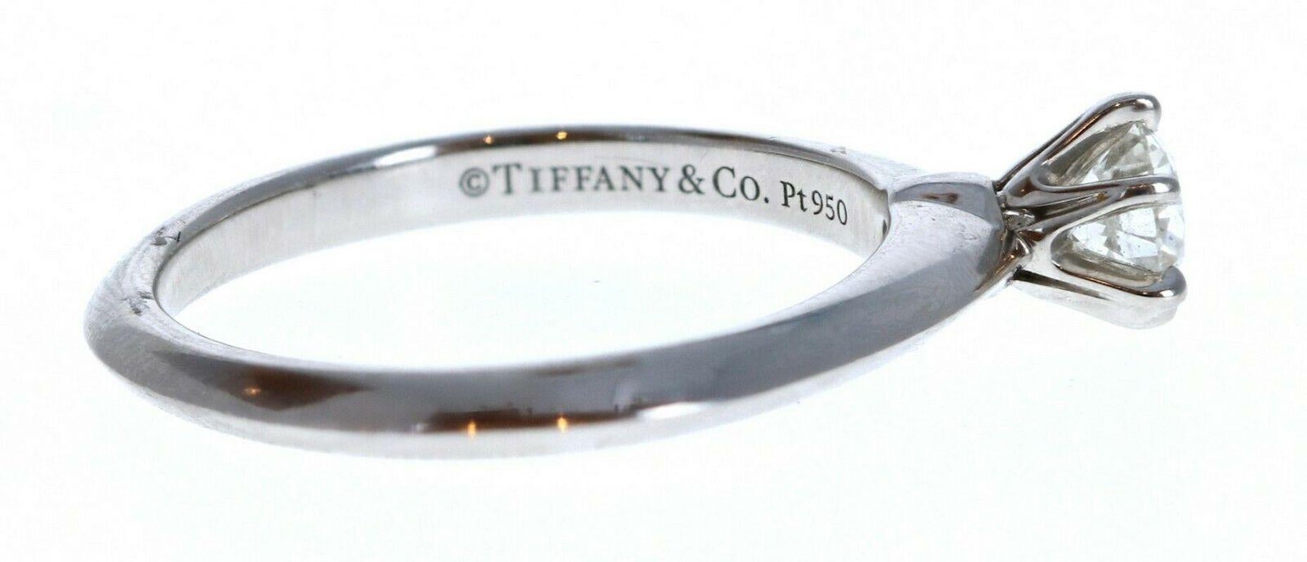 Round Cut Tiffany & Co. Platinum & Diamond Solitaire Ring 0.26ctw For Sale