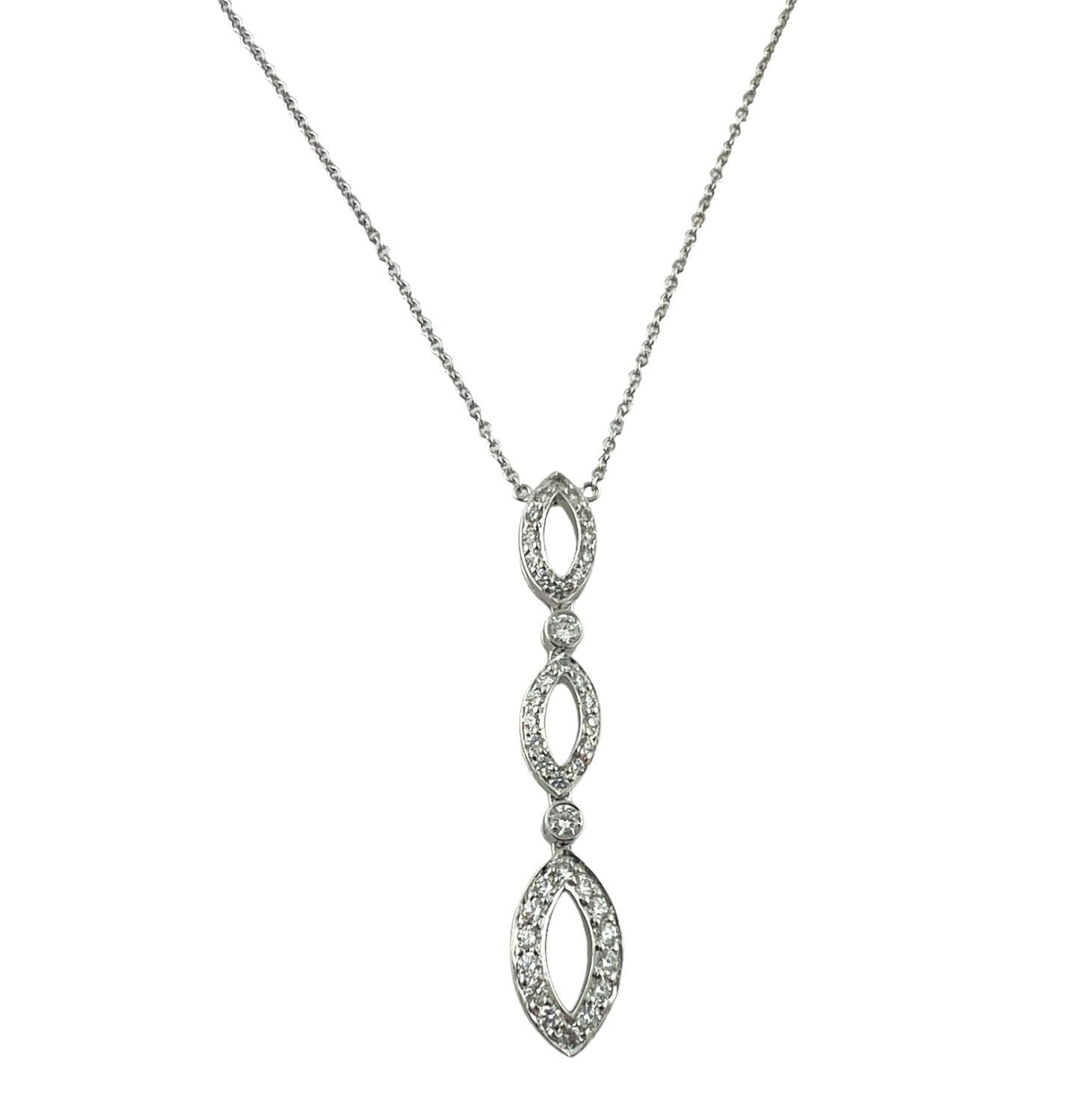 Tiffany & Co. Platinum Diamond Swing Drop Necklace

This beautiful Tiffany & Co. drop necklace is set in platinum and is a retired piece from the Tiffany Swing collection.

3 flexible drop stations are set with approx. .56cts of diamonds 
Diamonds