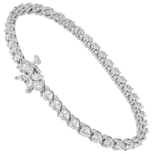 Tiffany and Co. Platinum Diamond Victoria Bracelet 6.53 Carat at 1stDibs | tennis  bracelet tiffany, tiffany tennis bracelet, tennis bracelet diamond tiffany