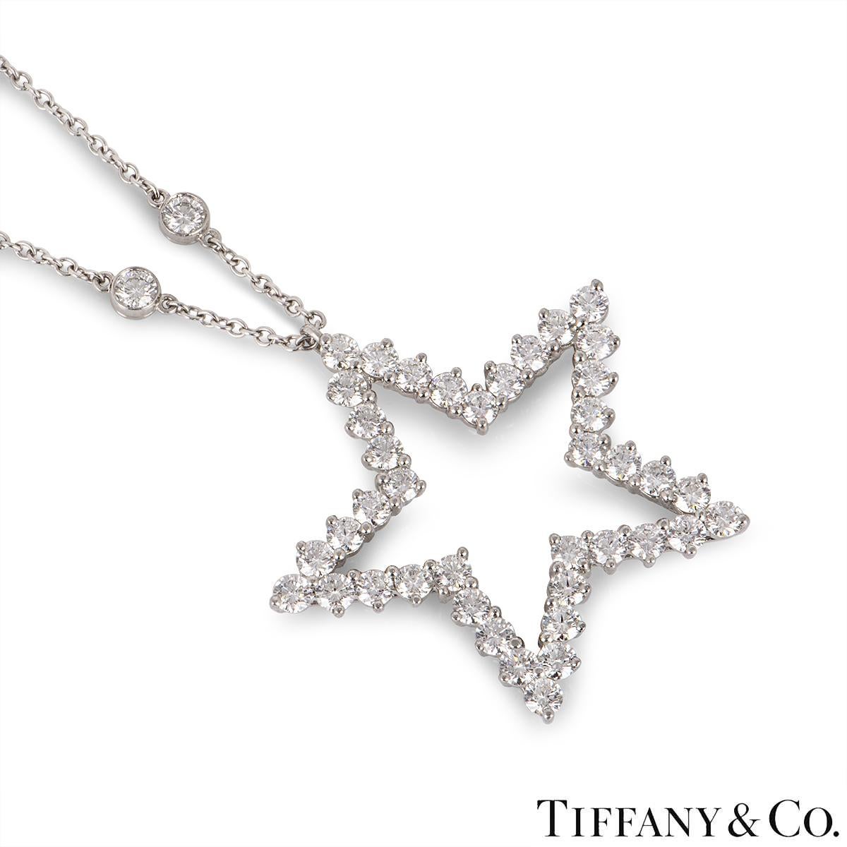 Tiffany & Co. Collier étoile en platine et diamants du mètre Excellent état - En vente à London, GB
