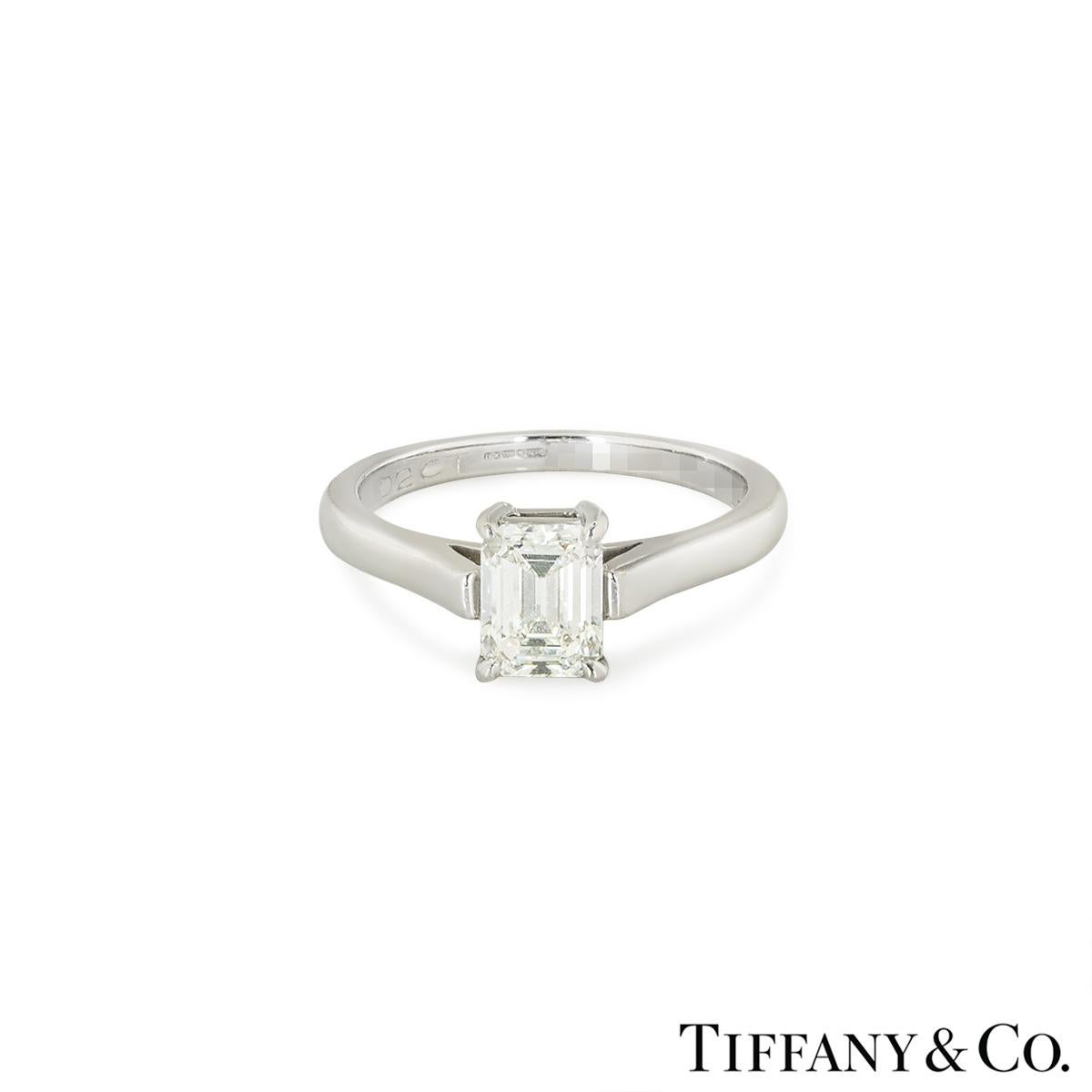 bague taille emeraude tiffany