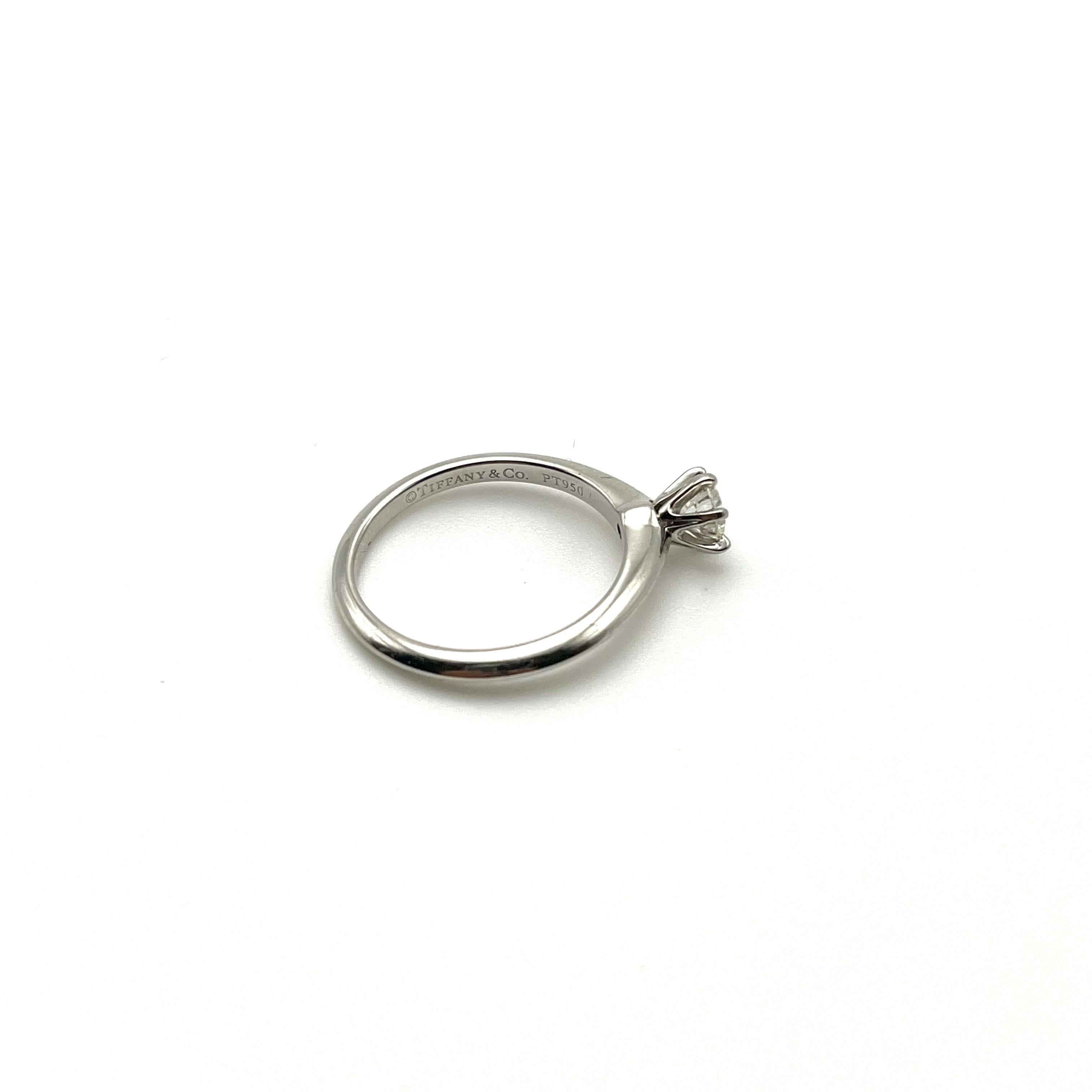 Women's Tiffany & Co. Platinum Engagement Ring For Sale