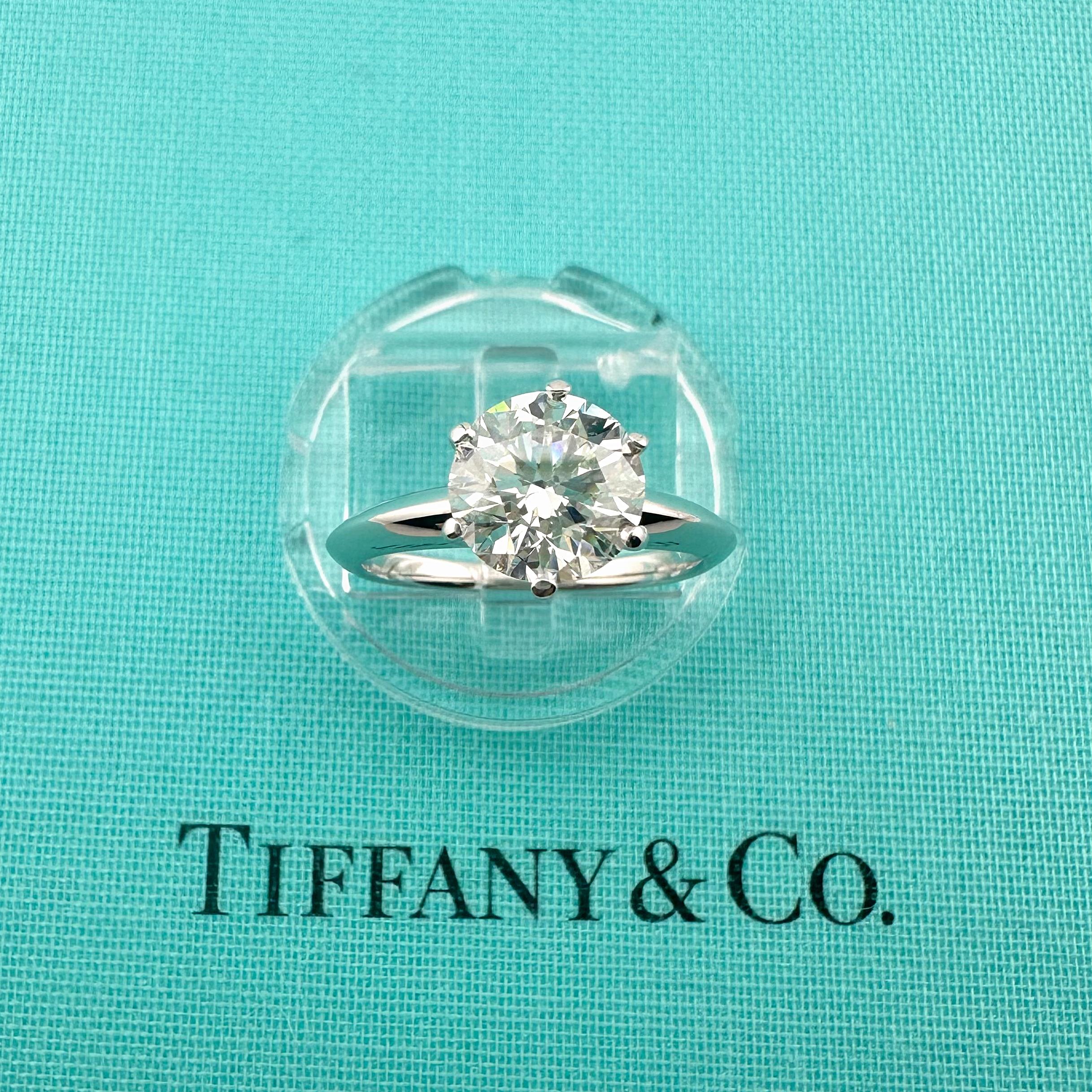 Tiffany & Co Platinum Engagement Ring Round Diamond Solitaire 1.64 cts I VVS1 For Sale 7