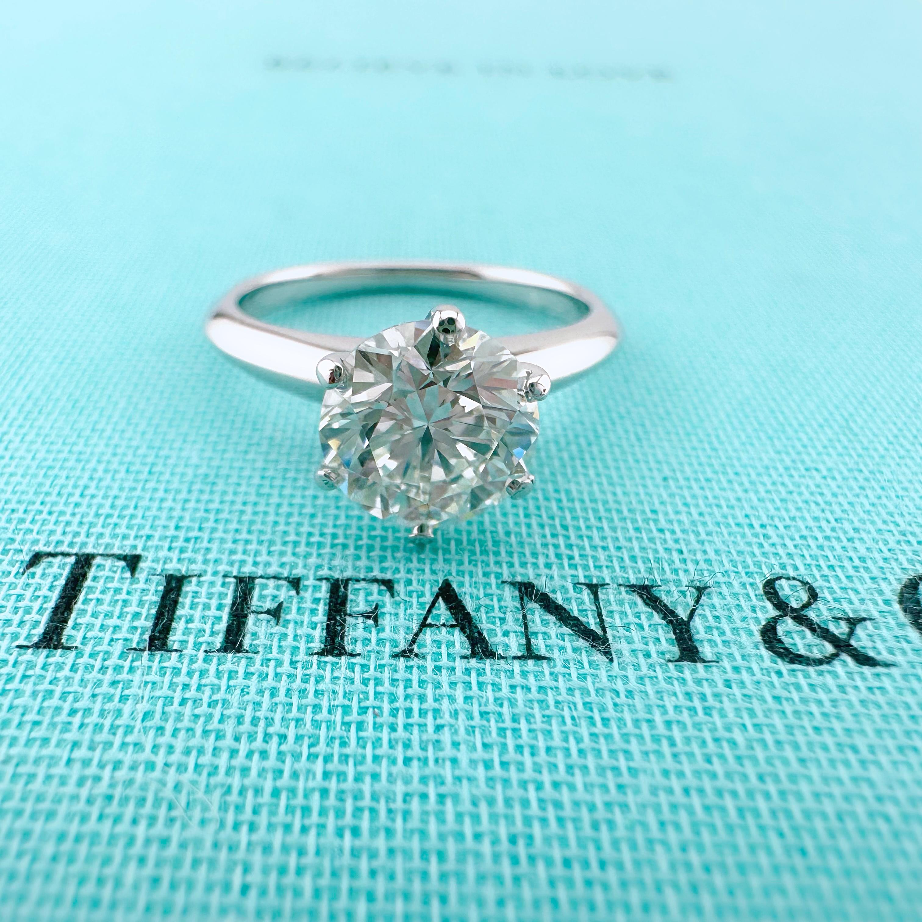 Tiffany & Co Platinum Engagement Ring Round Diamond Solitaire 1.64 cts I VVS1 For Sale 9