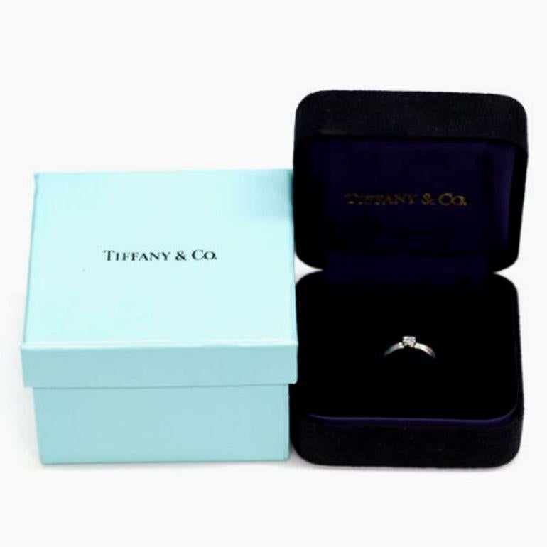 TIFFANY & Co. Platinum Etoile .27ct Solitaire Diamond Engagement Ring 4.75 In Excellent Condition For Sale In Los Angeles, CA