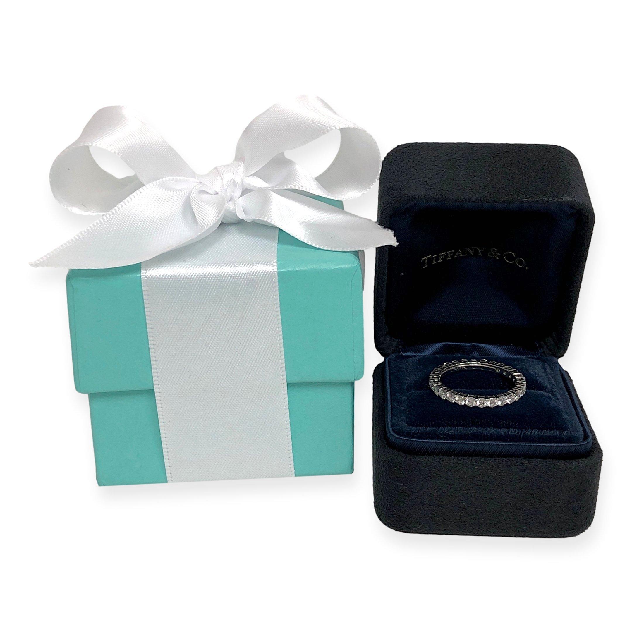 Tiffany & Co. Anneau en platine Forever Full Circle Diamond Ring .85ct Taille 5 Pour femmes en vente