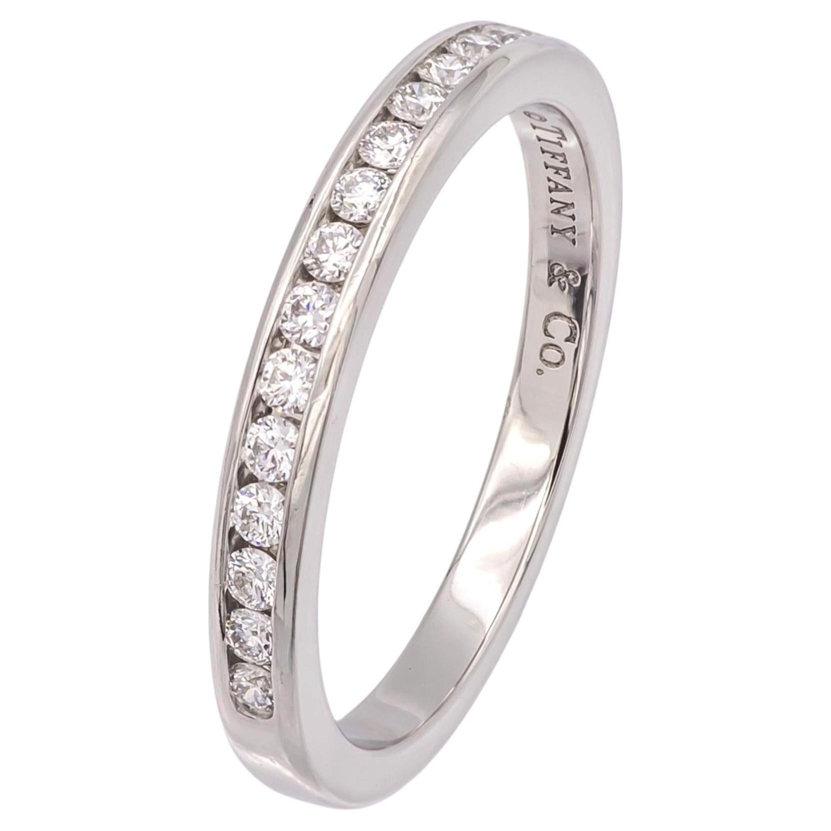 What is a Tiffany solitaire?