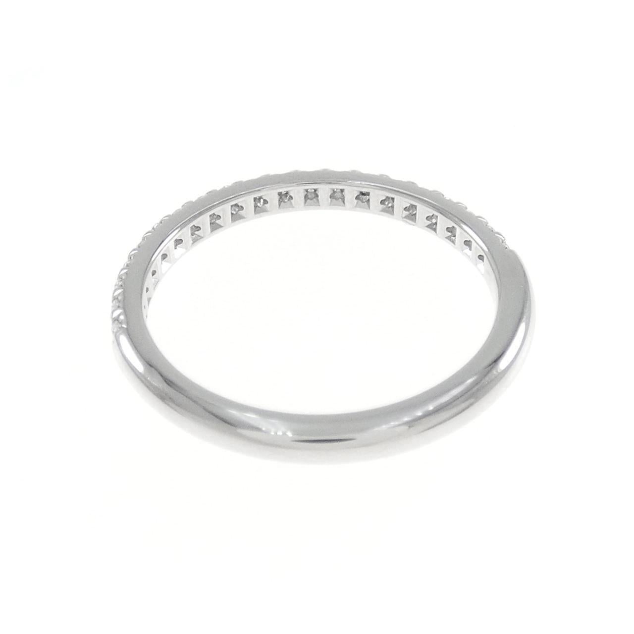 TIFFANY & Co. Platinum Half Circle Diamond Soleste Band Ring 4.5 In Excellent Condition For Sale In Los Angeles, CA