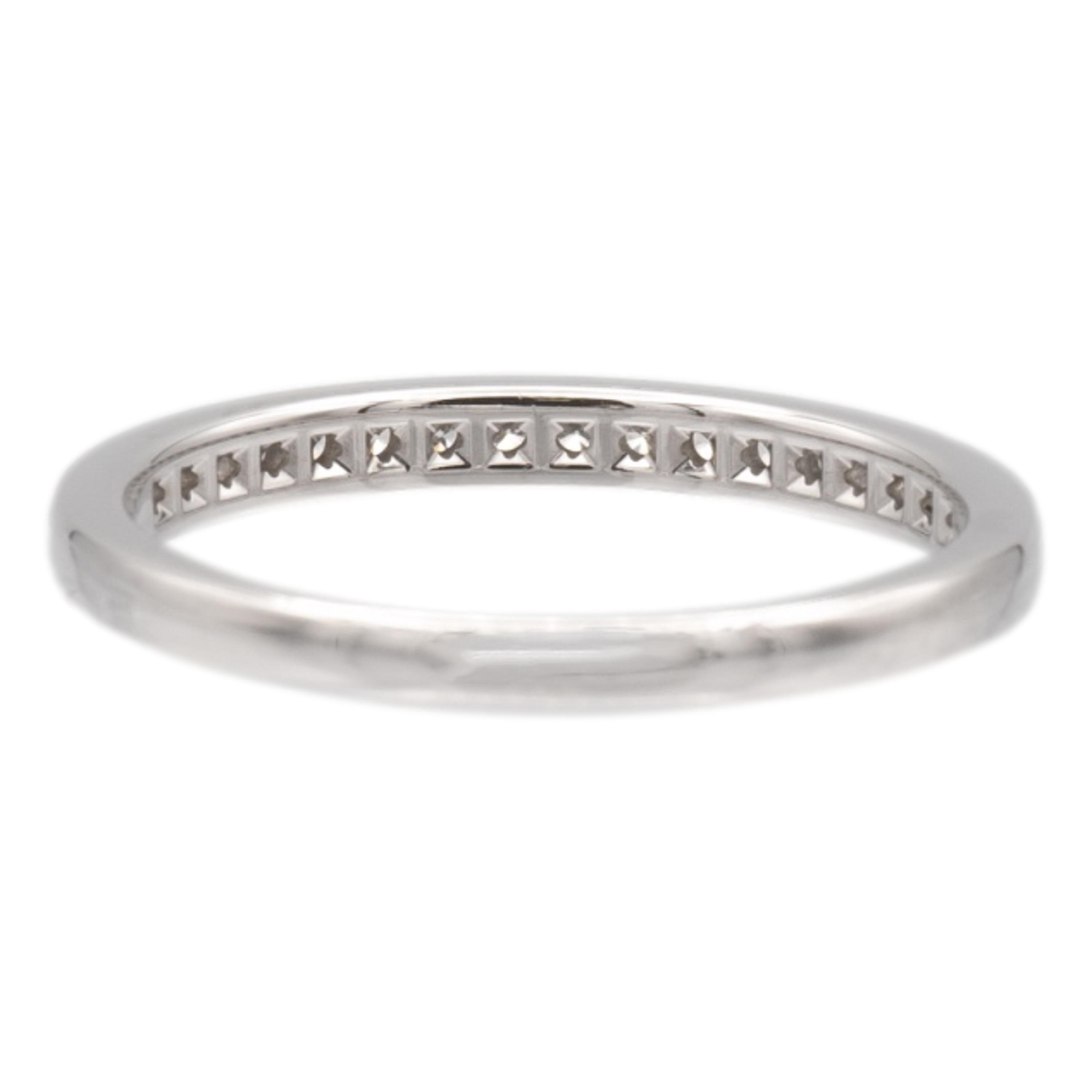 Tiffany & Co Platinum Half Circle Eternity Band Ring .17ct 2 mm Size 6.5 Pour femmes en vente