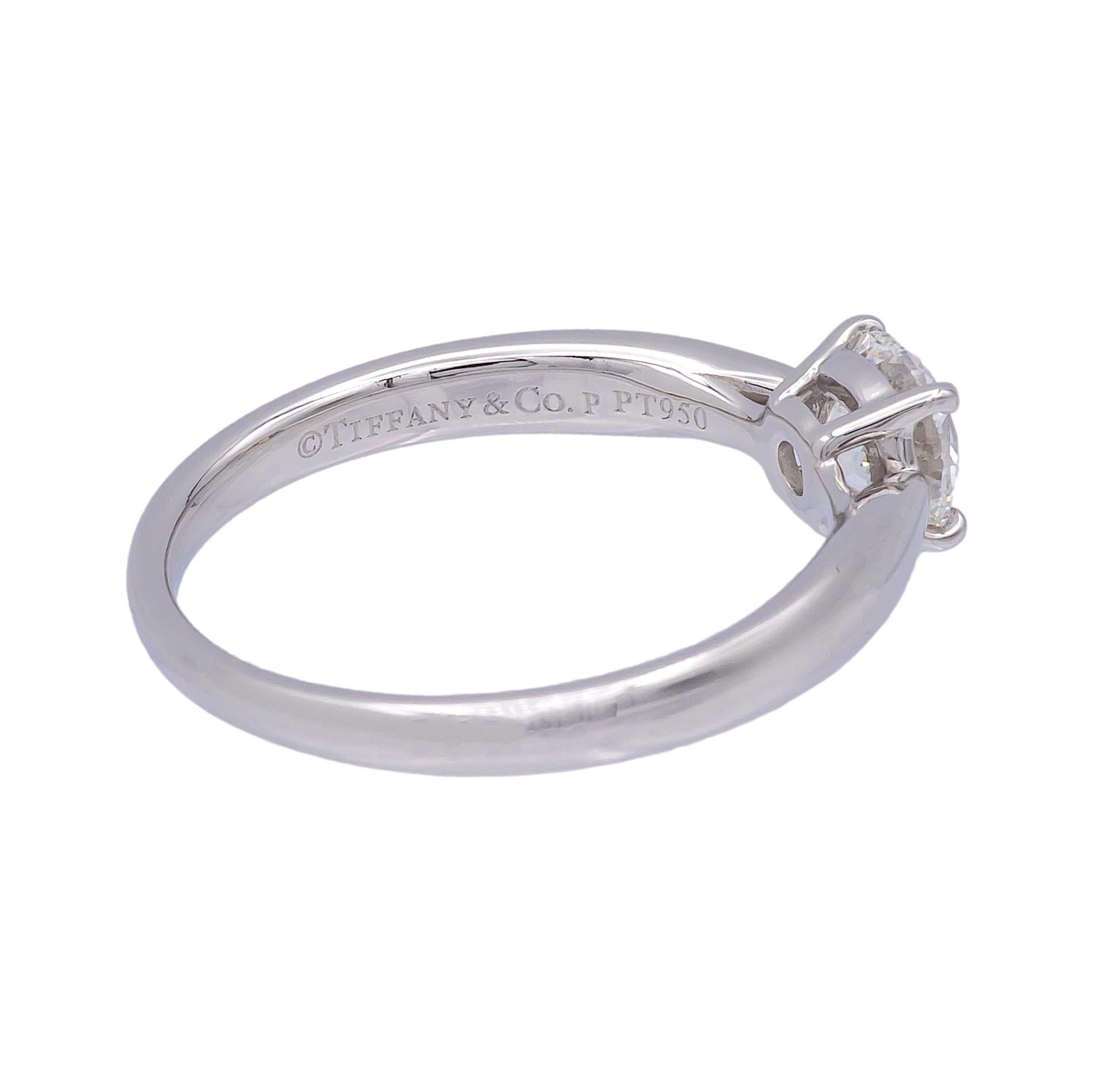 Women's Tiffany & Co. Platinum Harmony Diamond Engagement Ring 0.61 cts. Round  G VS1