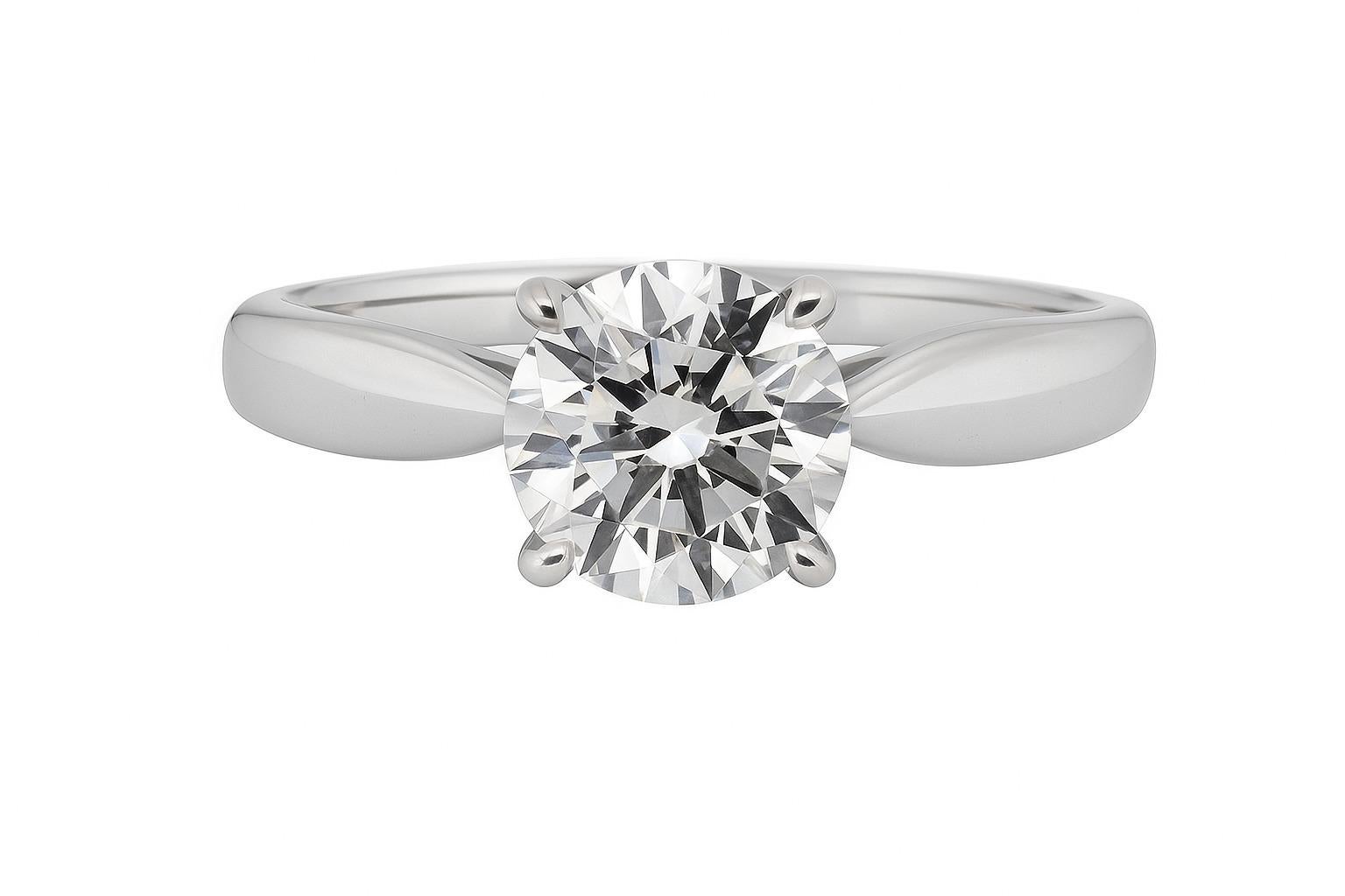 Femenino o masculino Tiffany & Co. Anillo de compromiso de diamantes Armonía en platino en venta