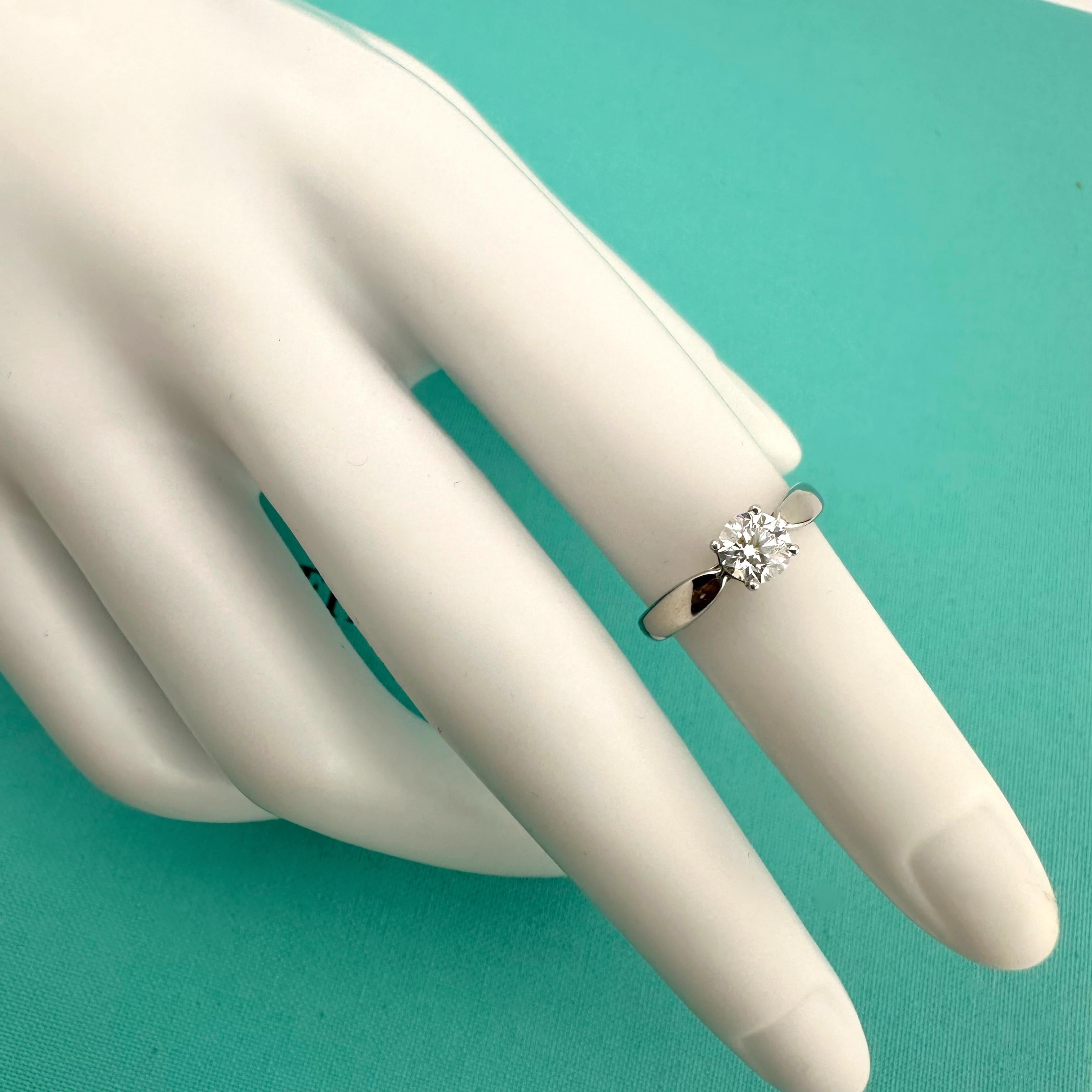 Tiffany & Co Platinum Harmony Round Diamond 0.44 ct H VS1 Engagement Ring For Sale 7