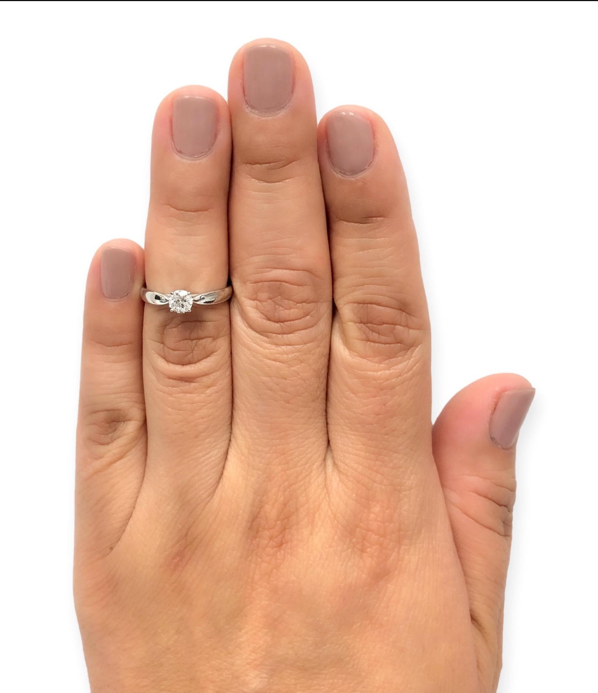 Women's Tiffany & Co. Platinum Harmony Round Diamond .36cts, HVS2 Engagement Ring