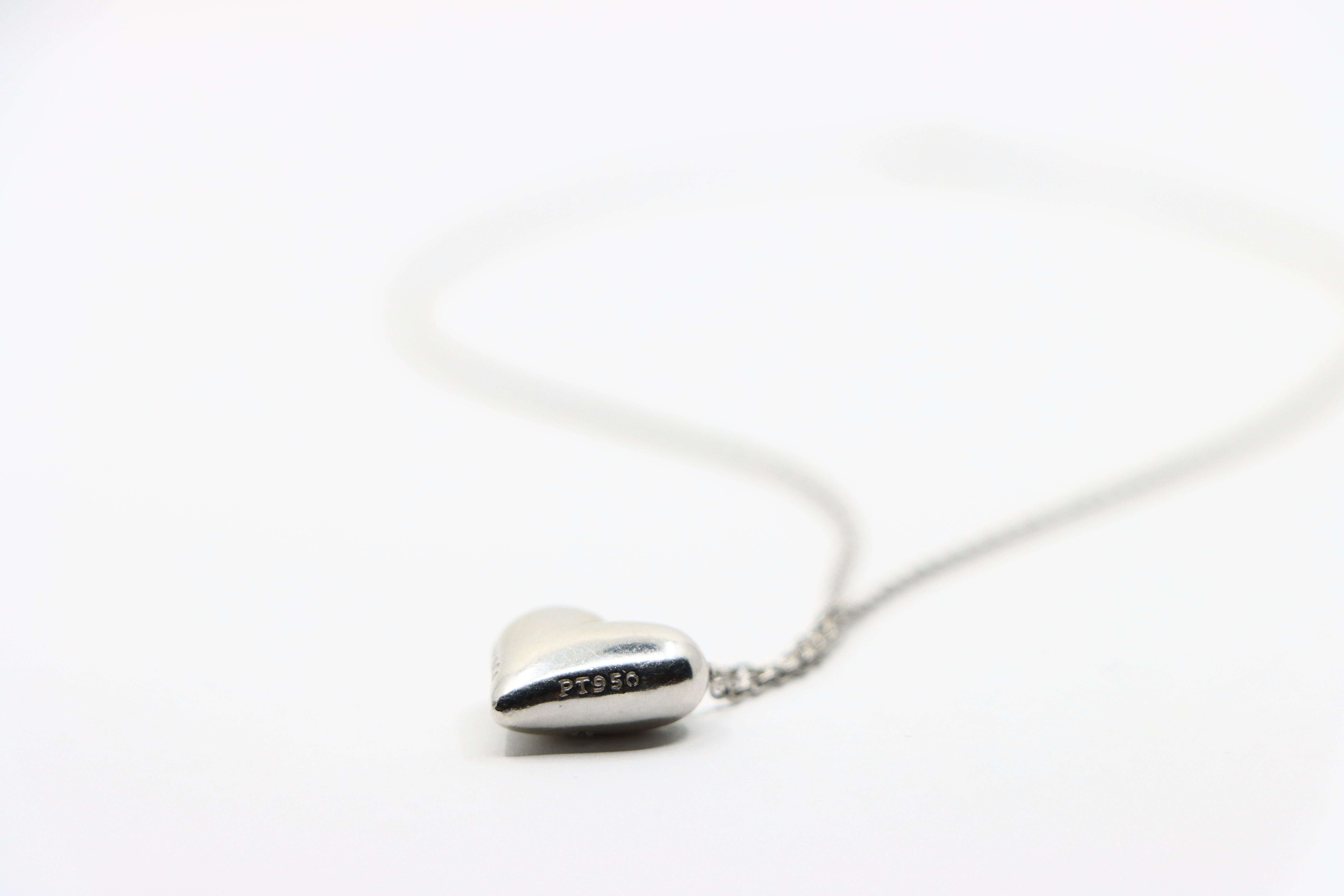 Tiffany & Co Platinum Heart Diamonds Pendant Necklace For Sale 1