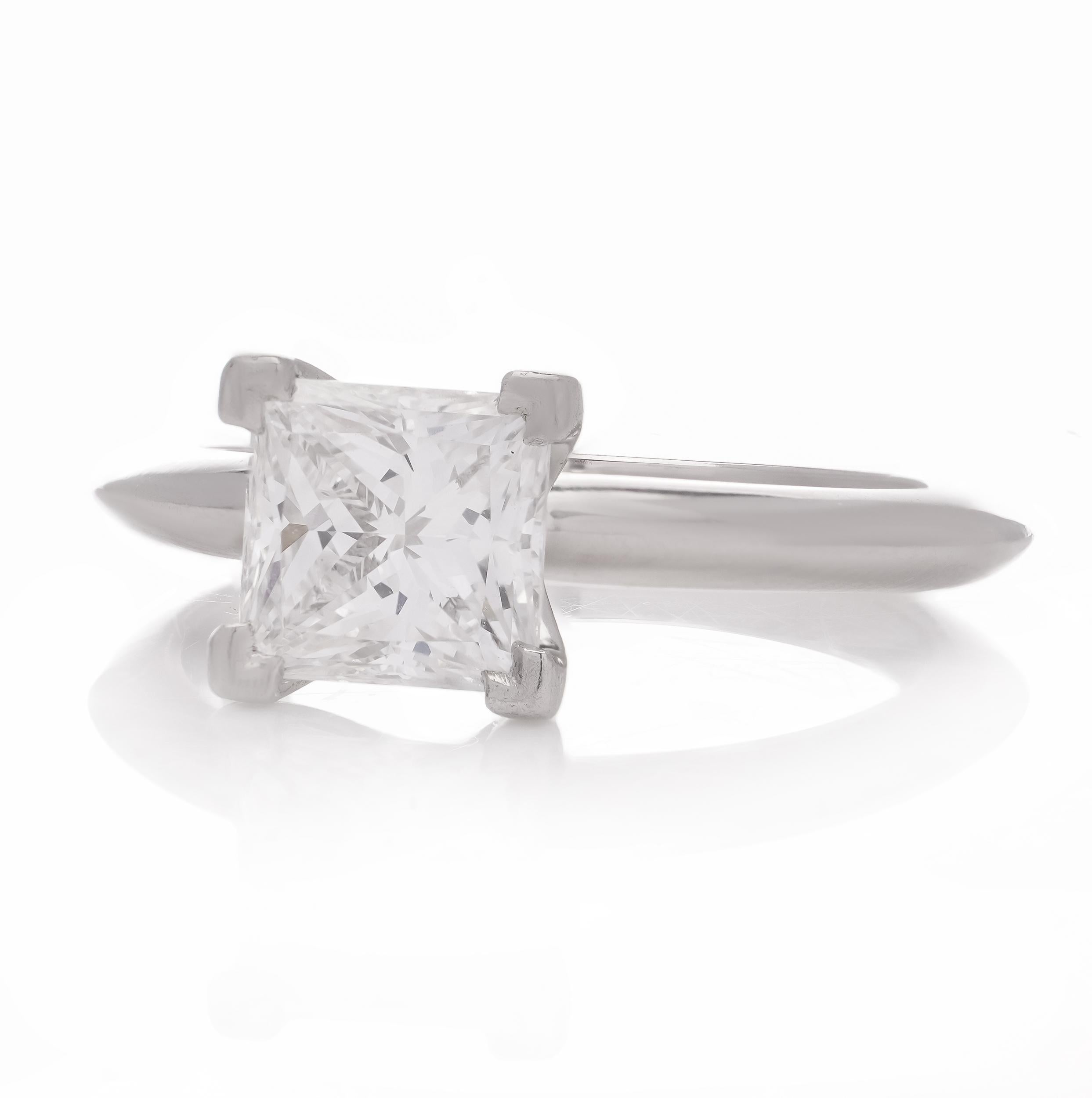 Tiffany & Co. Platinum ladies ring with 1.19 cts. Princess-cut diamond For Sale 1