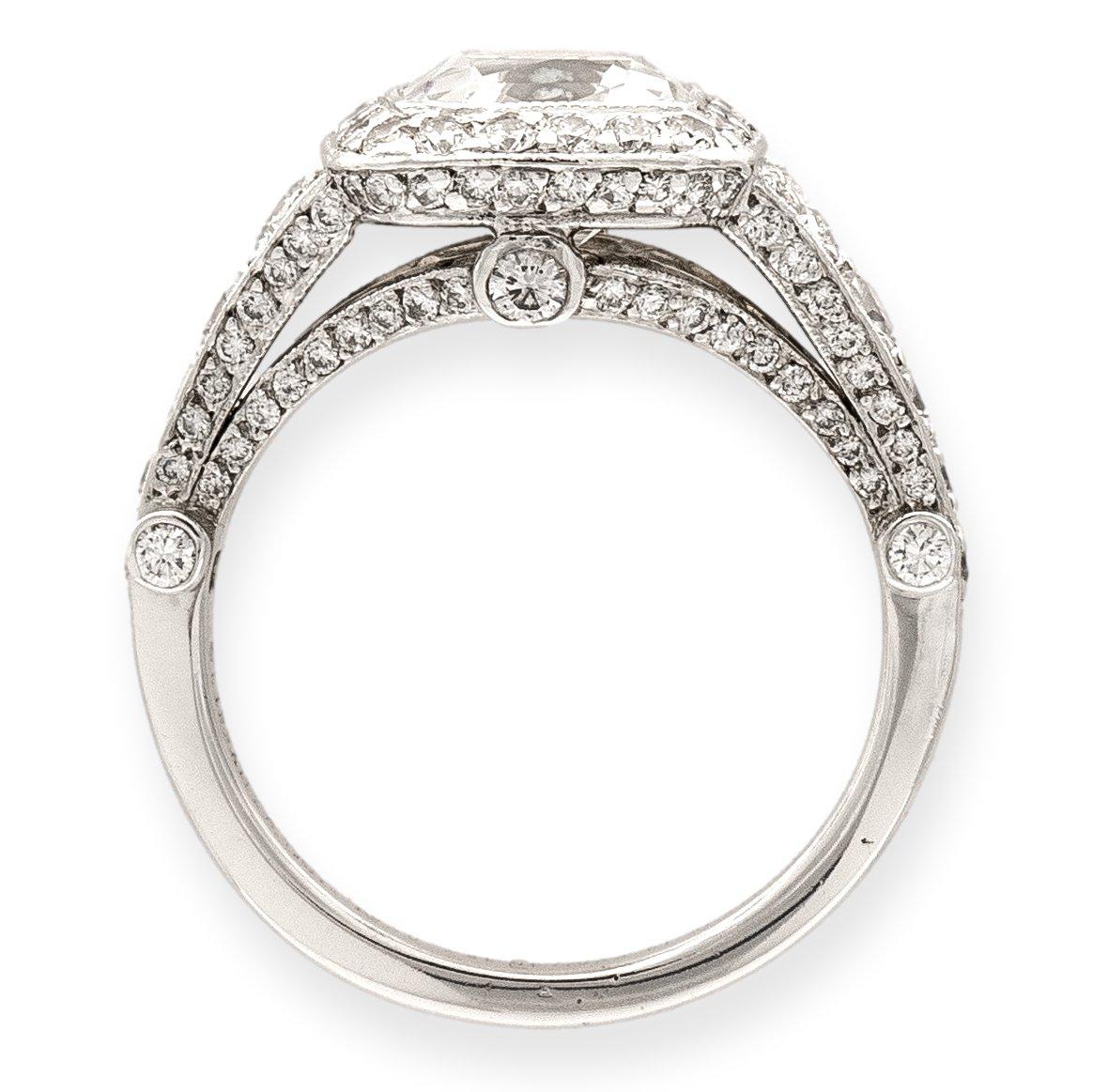 Contemporary Tiffany & Co. Platinum Legacy Cushion Diamond Engagement Ring 2.70cts. TW GVVS1